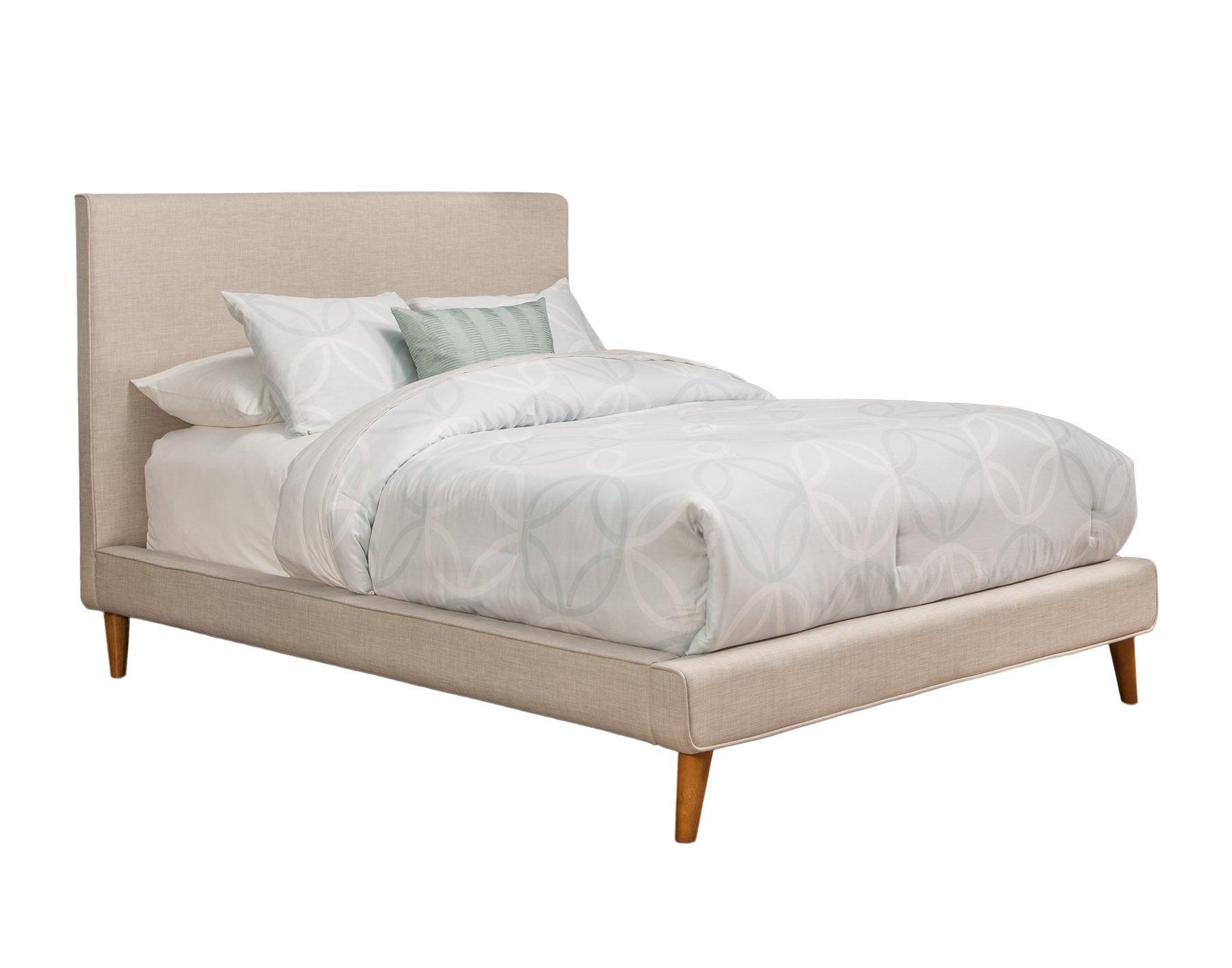 

    
Light Grey Linen Cal King Upholstered Platform Bed Britney ALPINE Modern
