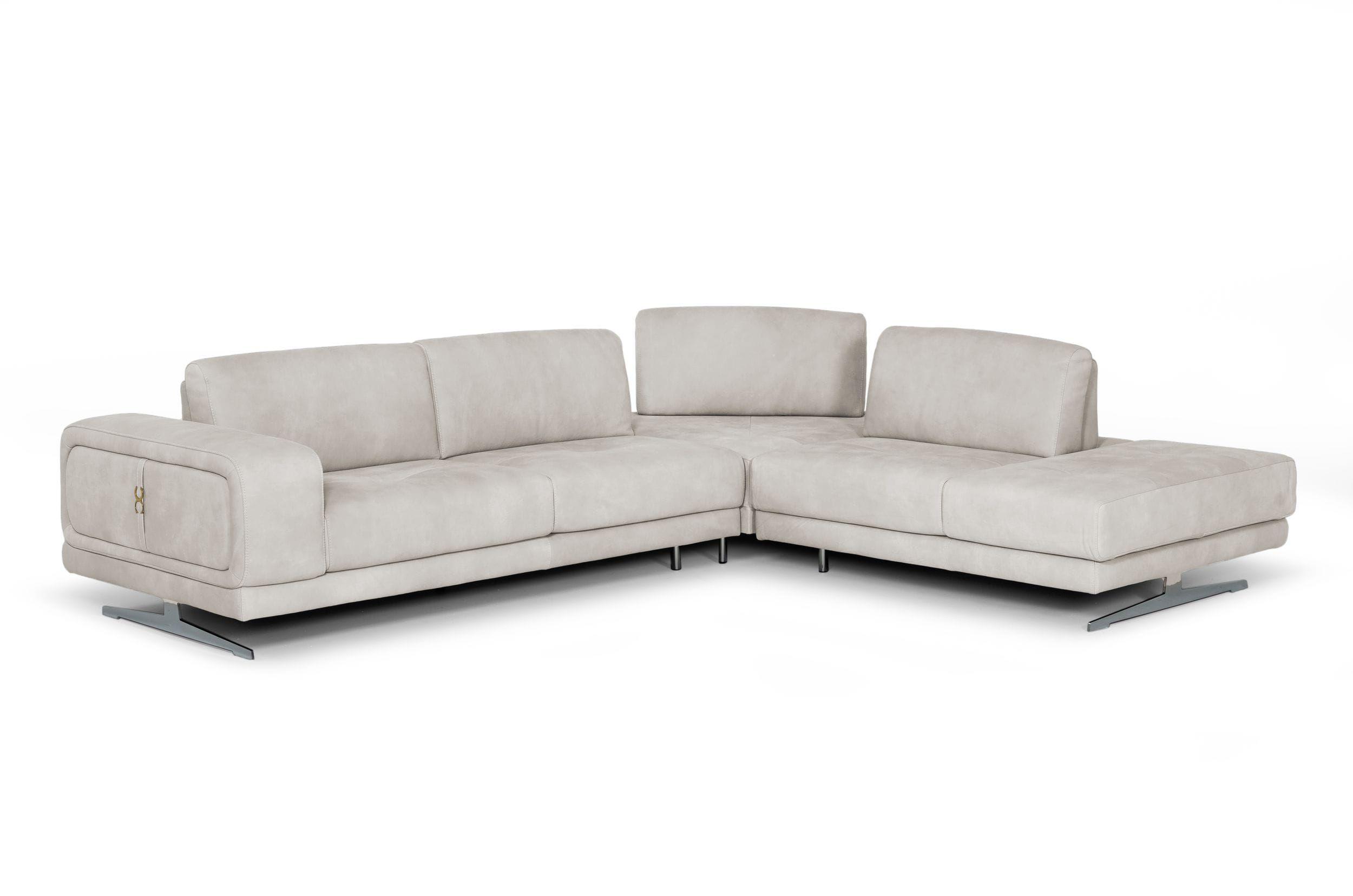 

                    
VIG Furniture VGCCMOOD-SPAZIO-LT-GRY-RAF Sectional Sofa Light Grey Italian Leather Purchase 
