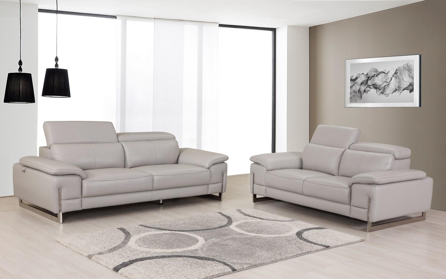 

    
Light Grey Top Grain Italian Leather Sofa Set 2Pcs Contemporary 636 Global United
