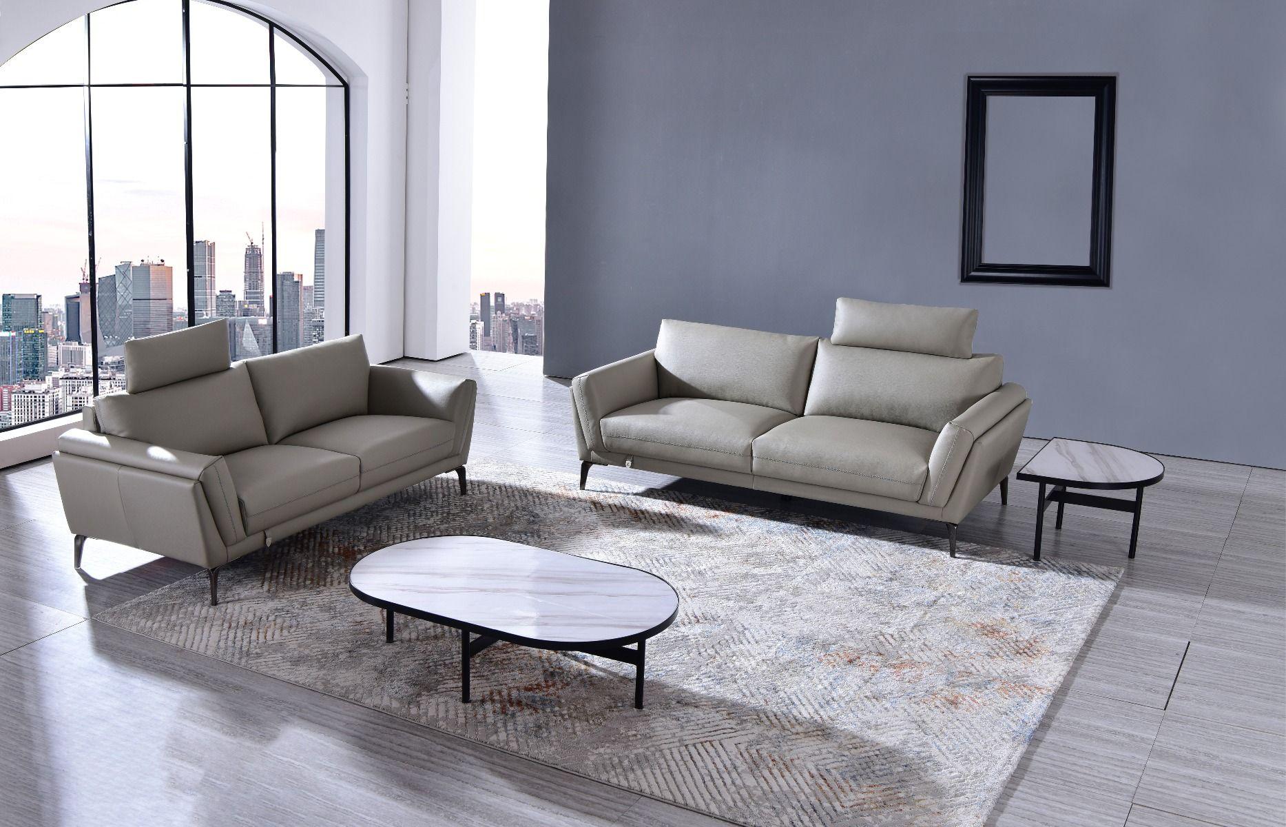 

    
Light Tan Full Leather Sofa Contemporary American Eagle EK1300-LT-SF
