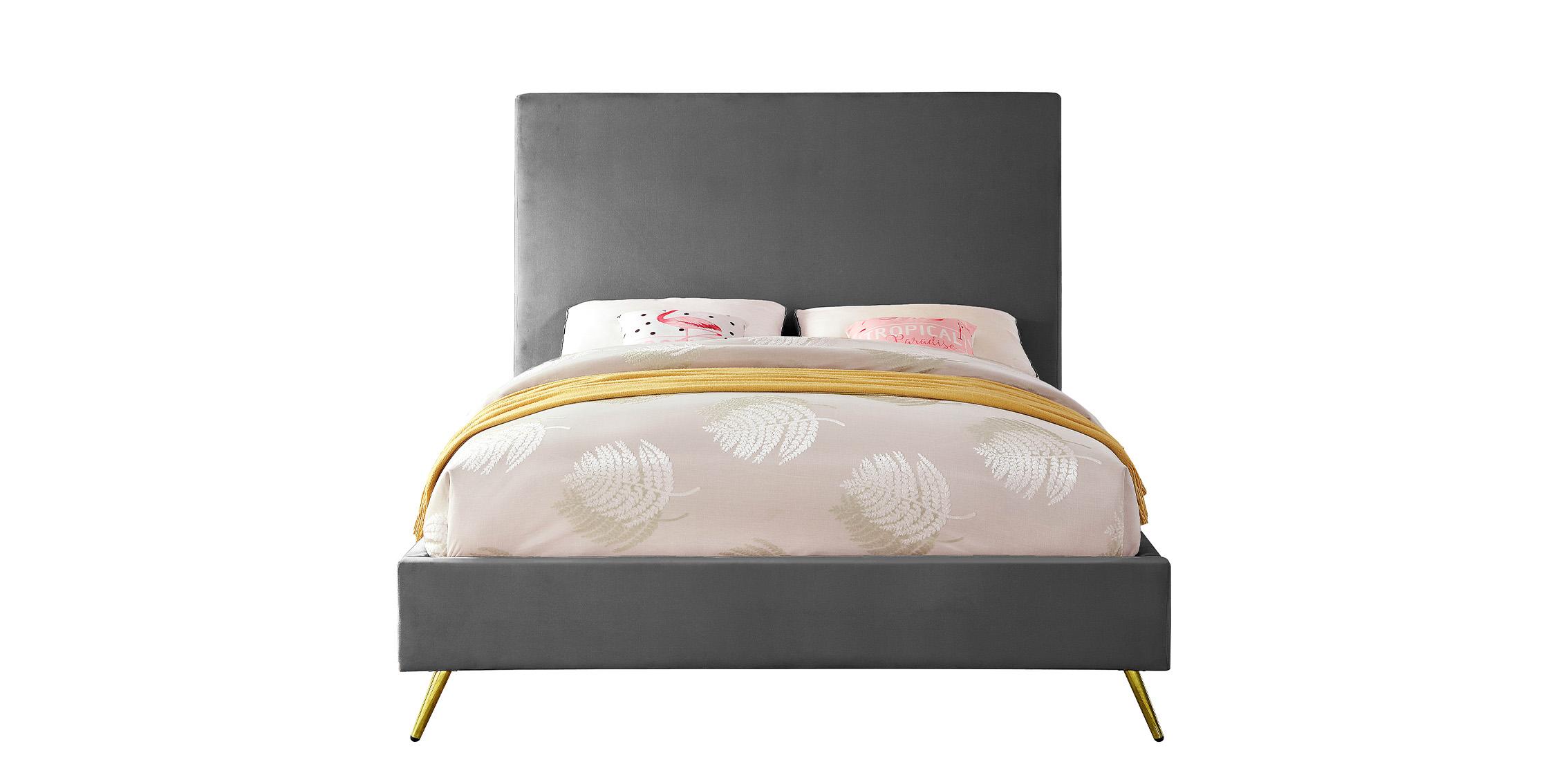

        
Meridian Furniture JASMINE Grey-F Platform Bed Gray Velvet 704831405163
