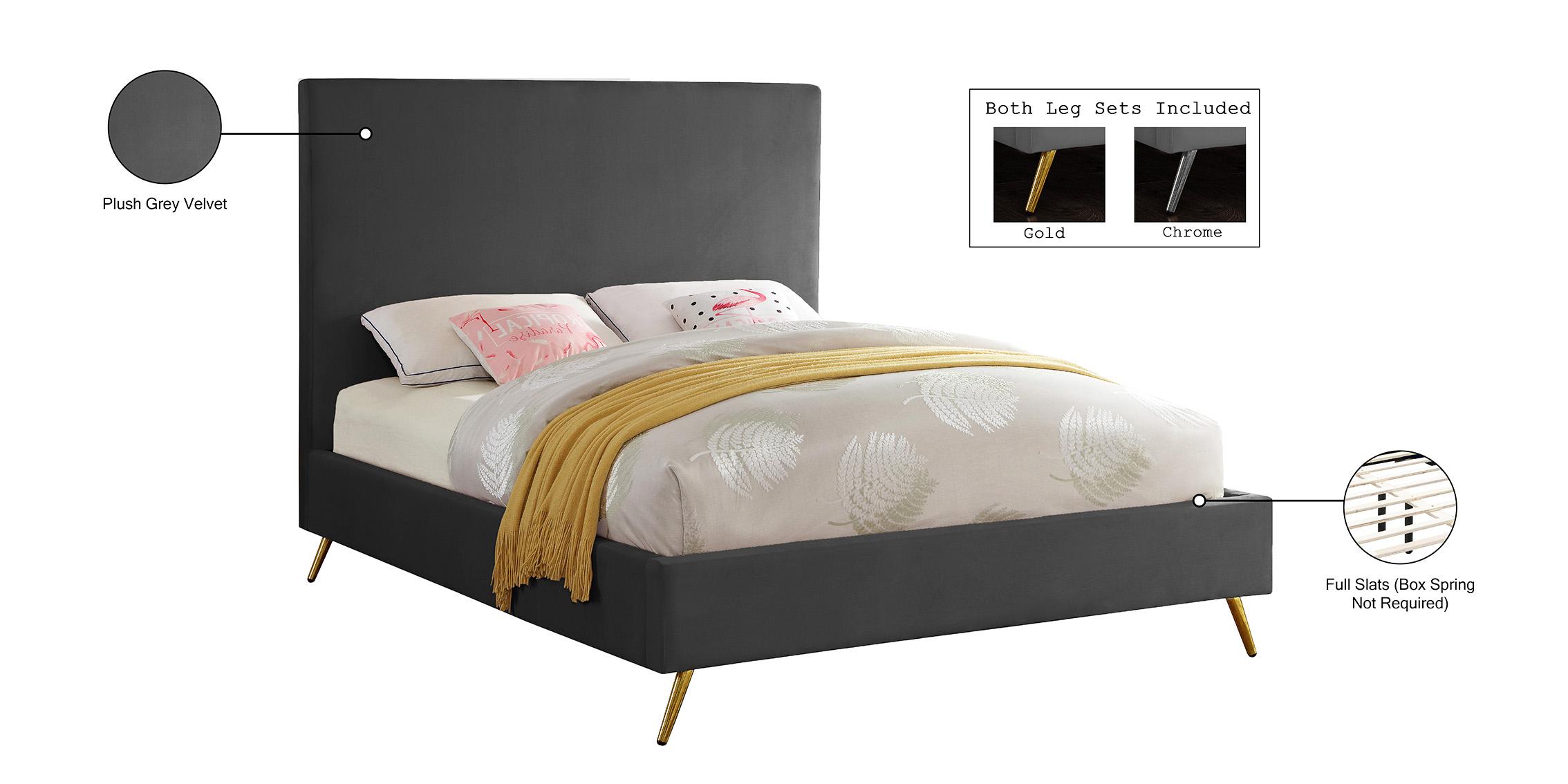 

    
JasmineGrey-F Meridian Furniture Platform Bed
