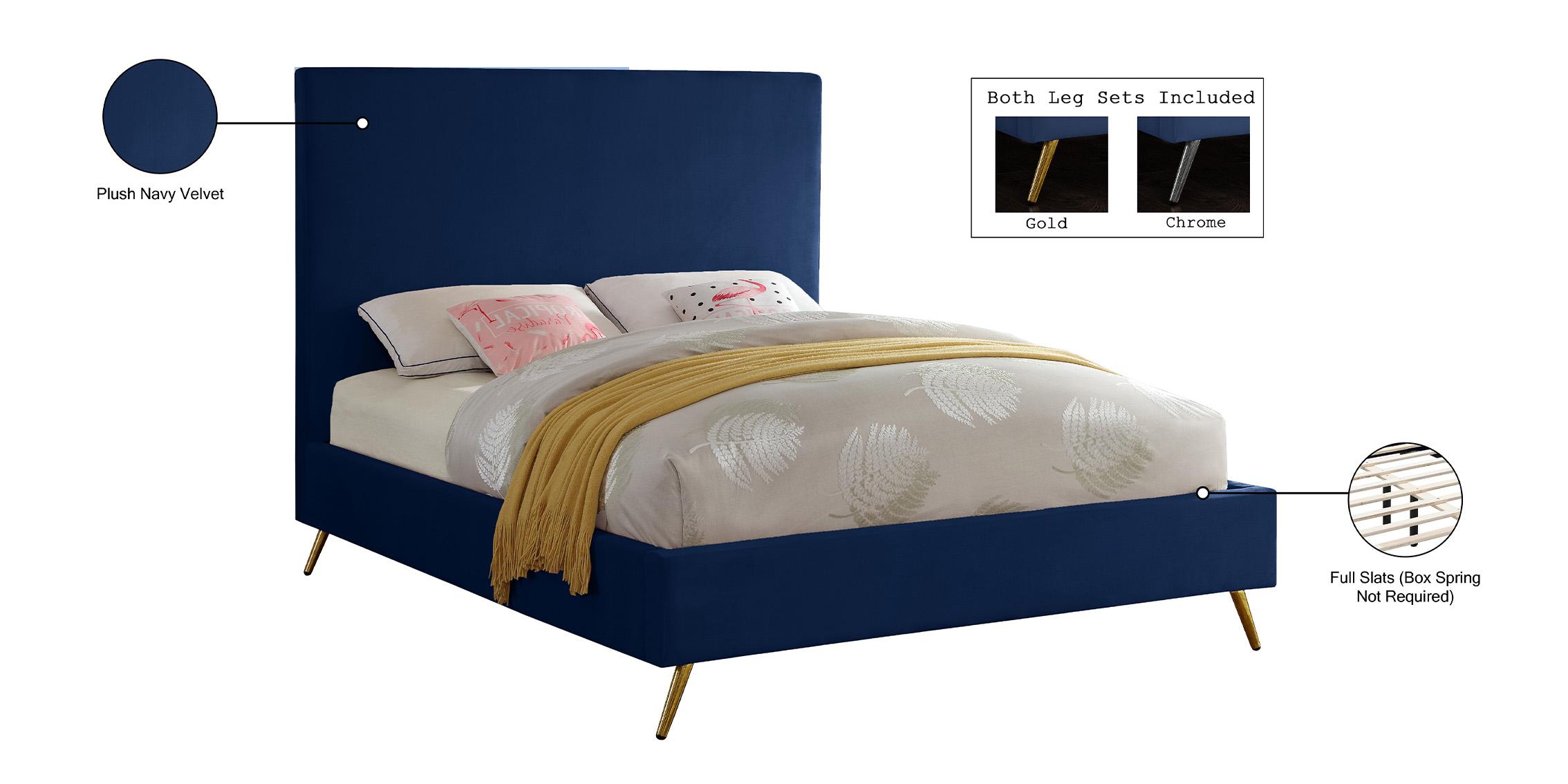 

    
JasmineNavy-F Meridian Furniture Platform Bed
