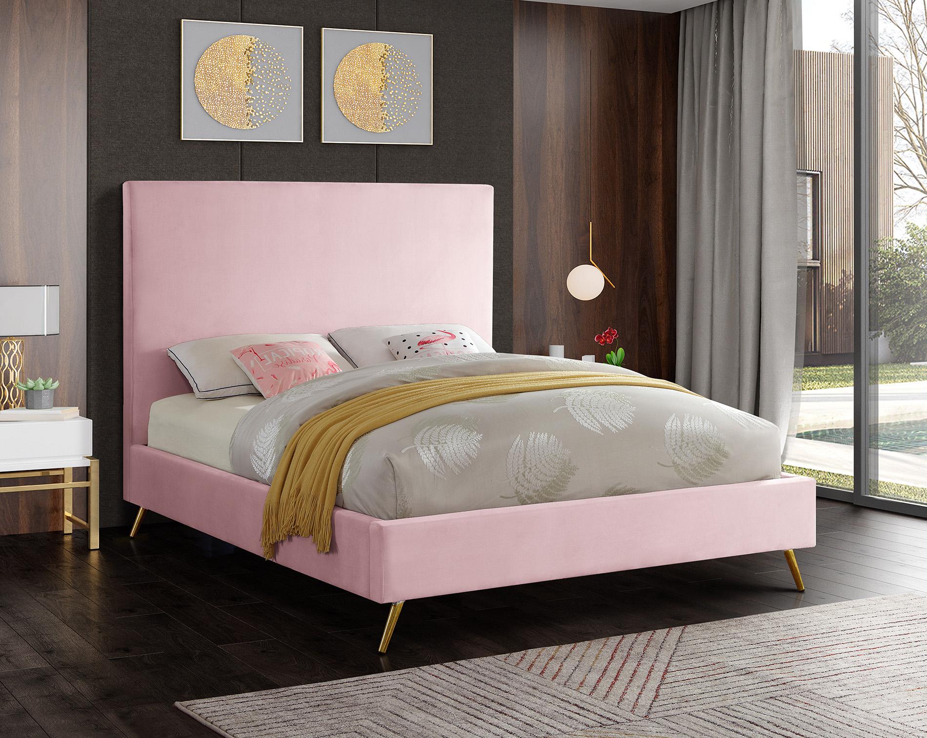 

    
Meridian Furniture JASMINE Pink-F Platform Bed Pink JasminePink-F
