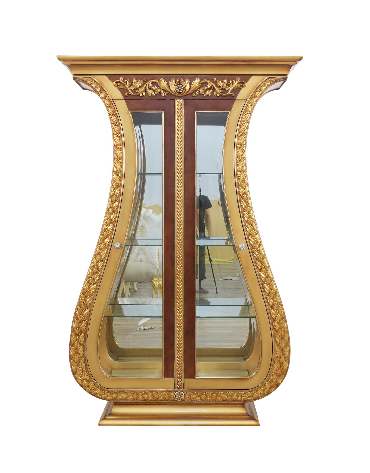 

    
Luxury 2 Door Curio Cabinet Antique Gold MAGGIOLINI EUROPEAN FURNITURE Classic
