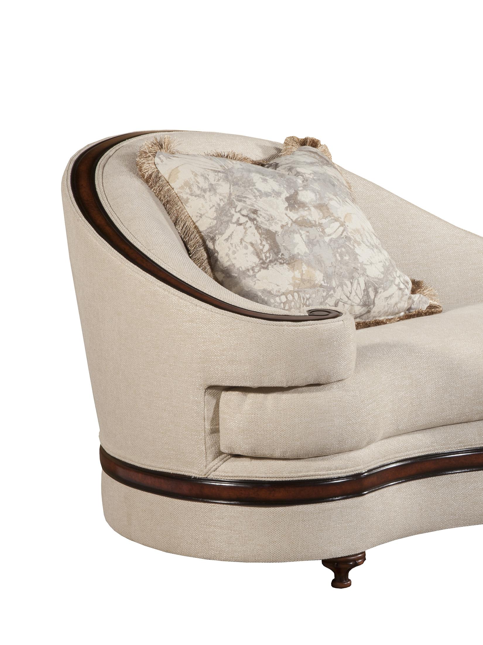 

    
Luxury Beige Chaise Lounge Dark Brown Wood Trim Benetti's Emma Traditional
