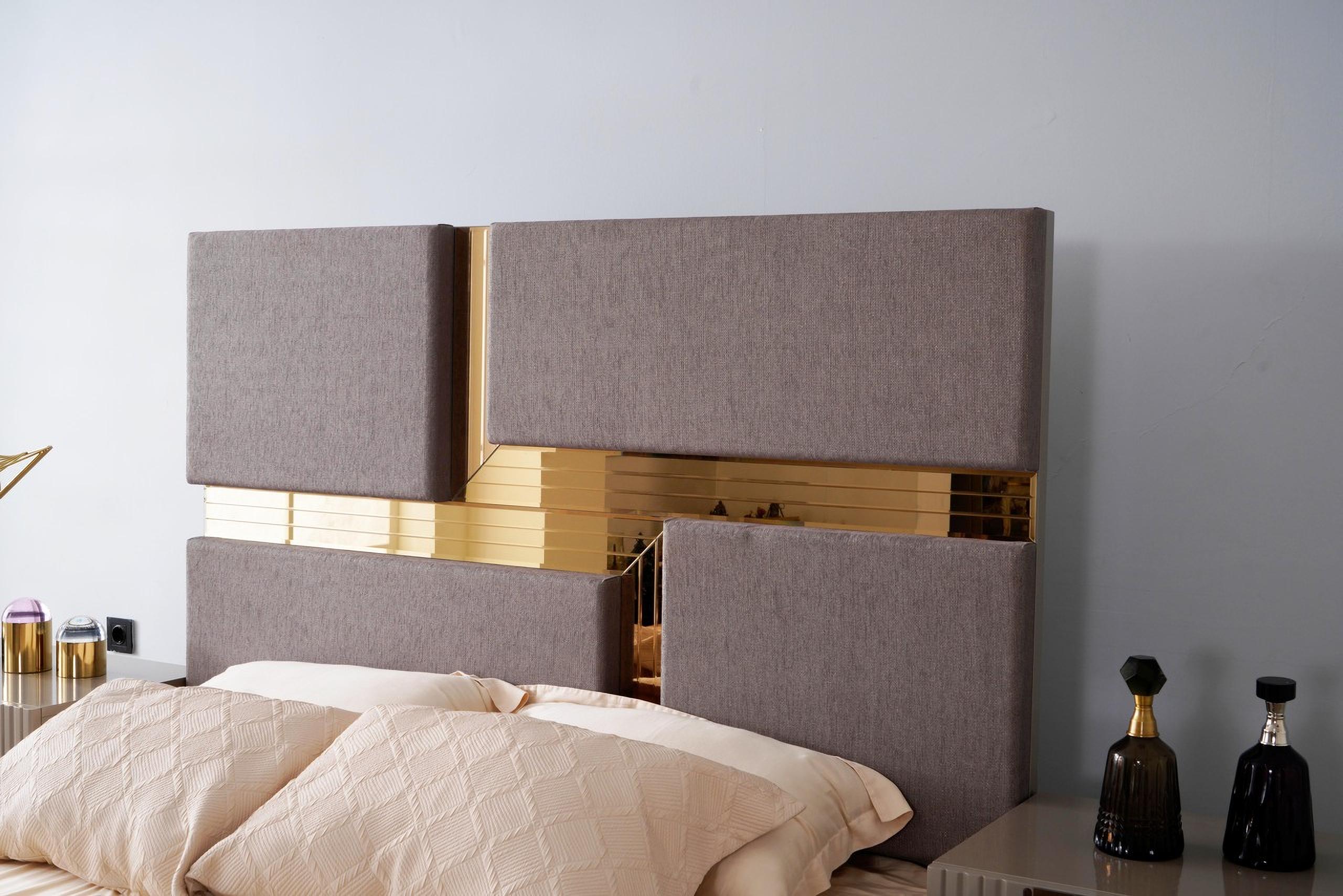 

    
LORENZO-EK Galaxy Home Furniture Platform Bed
