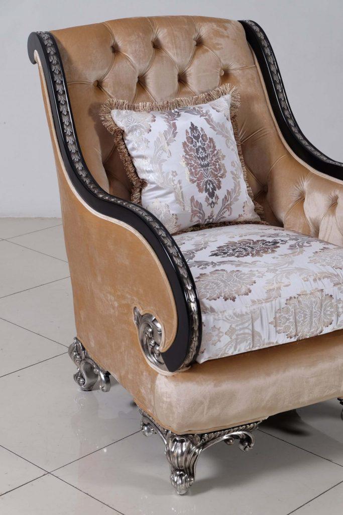 

    
 Photo  Luxury Black & Silver Wood Trim ROSABELLA Sofa Set 3 Pcs EUROPEAN FURNITURE Classic
