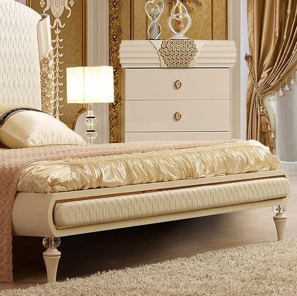 

                    
Homey Design Furniture HD-901 Sleigh Bedroom Set Cream/White Faux Leather Purchase 
