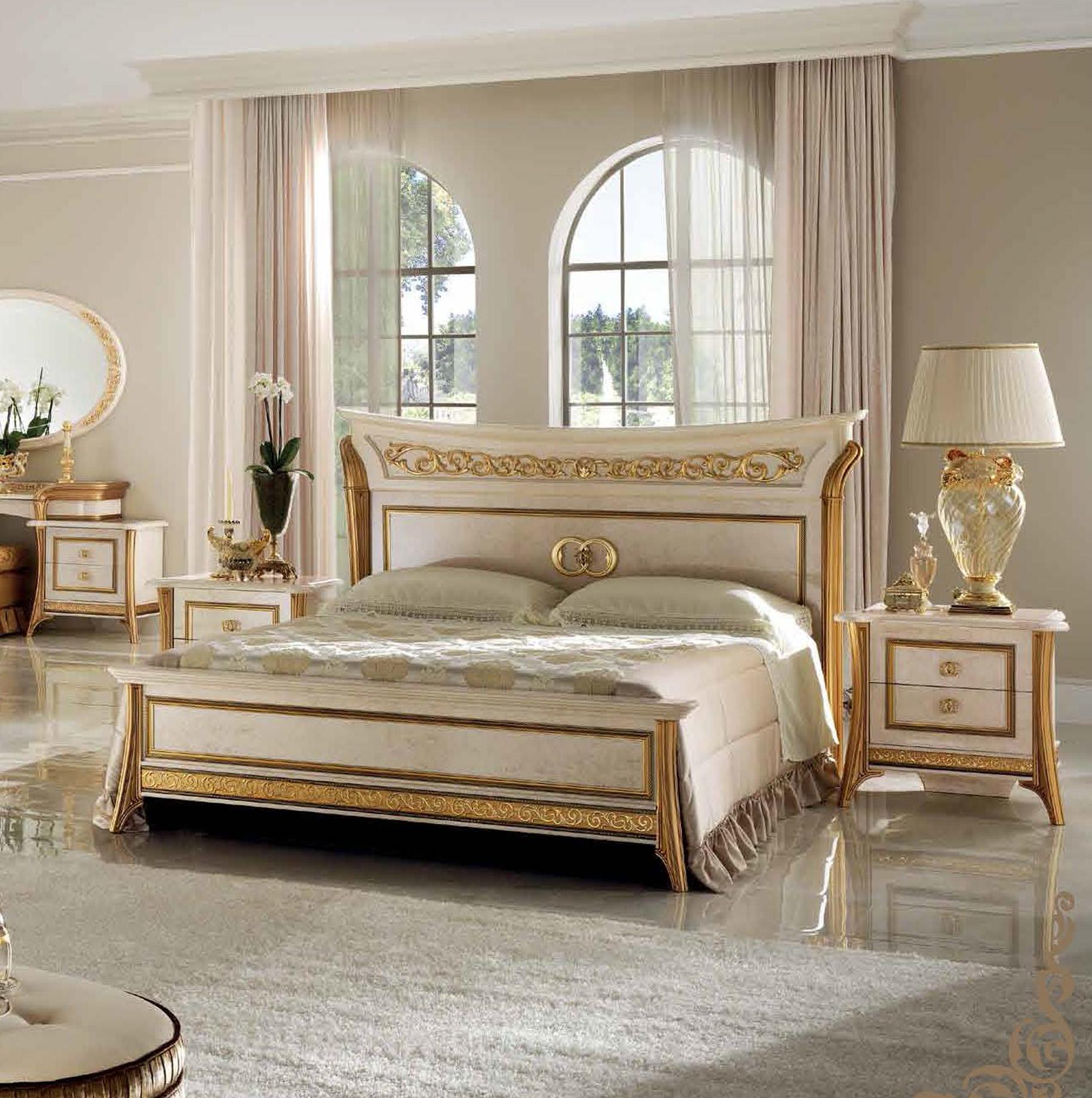 Classic, Traditional Platform Bed MELODIABEDK.S MELODIABEDK.S in Ivory, Gold 