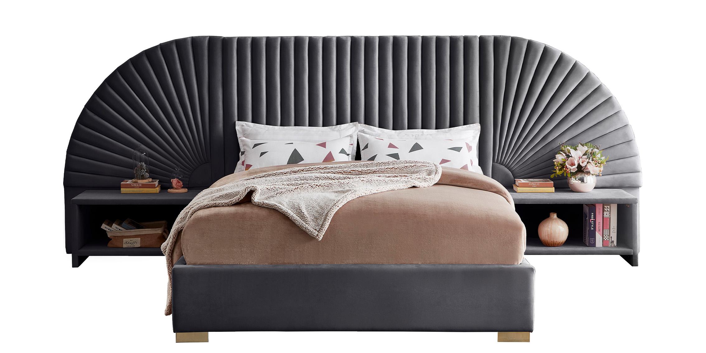 

    
Luxury Grey Velvet Channel-Tufted Queen Bed Set 3P CLEO Grey-Q Meridian Modern
