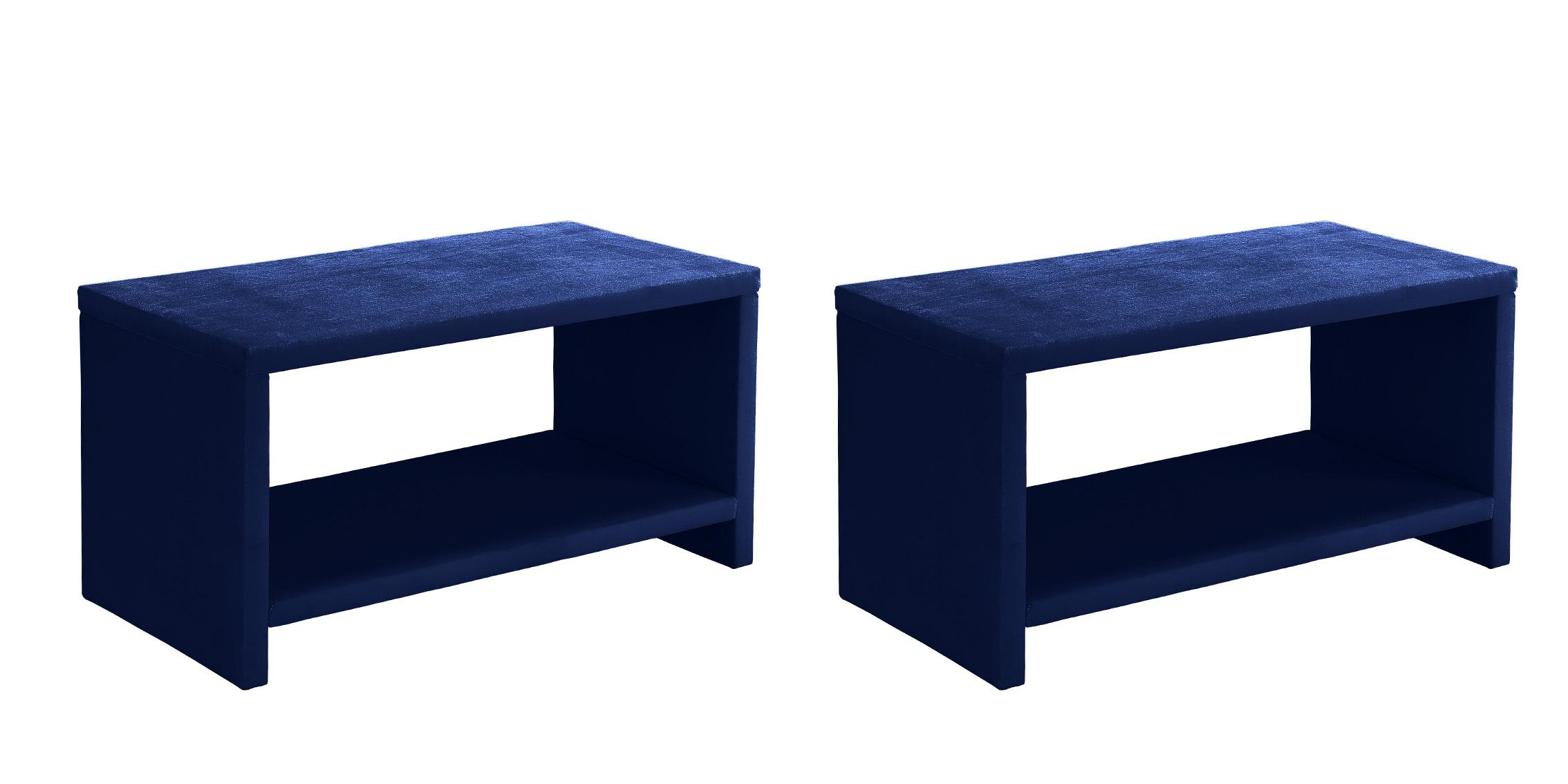 

    
Meridian Furniture CLEO Navy-K Platform Bedroom Set Navy CleoNavy-K-Set-3

