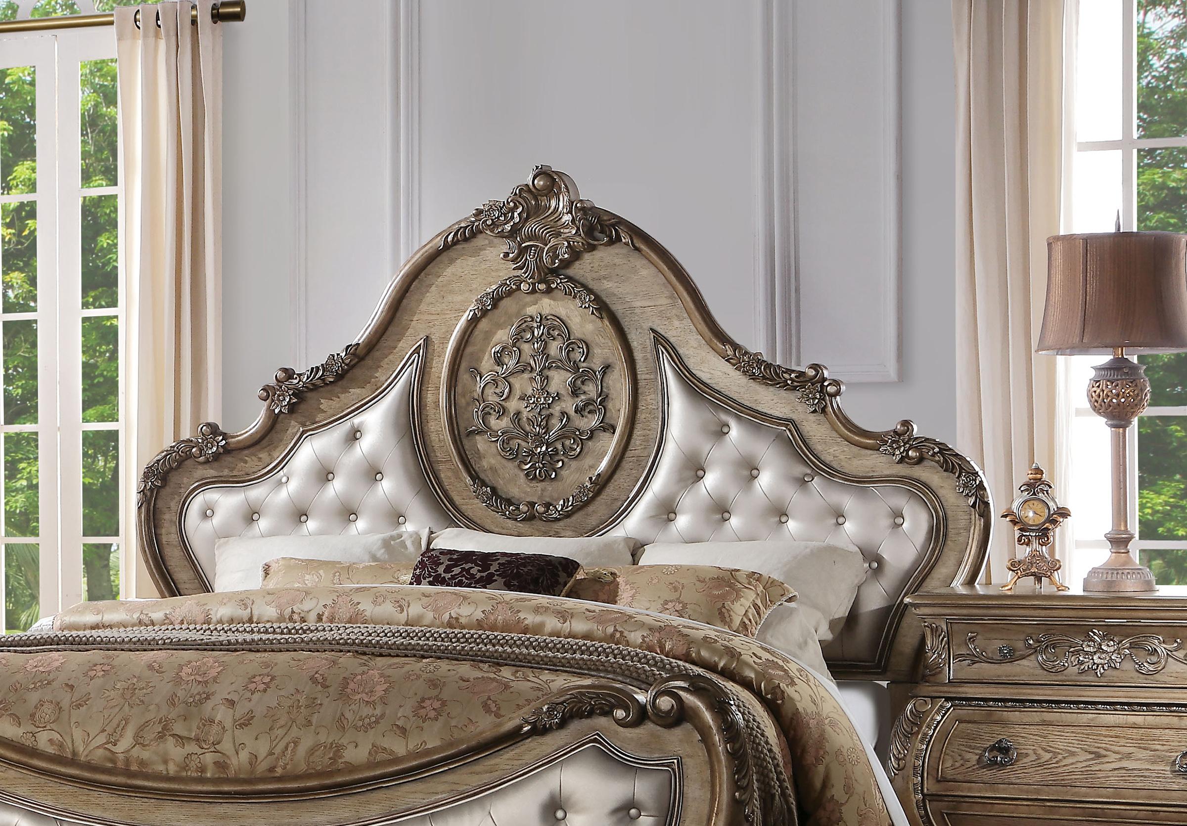 

                    
Buy Luxury Vintage Oak Stultz King Tufted Upholstered Standard Bedroom Set 5
