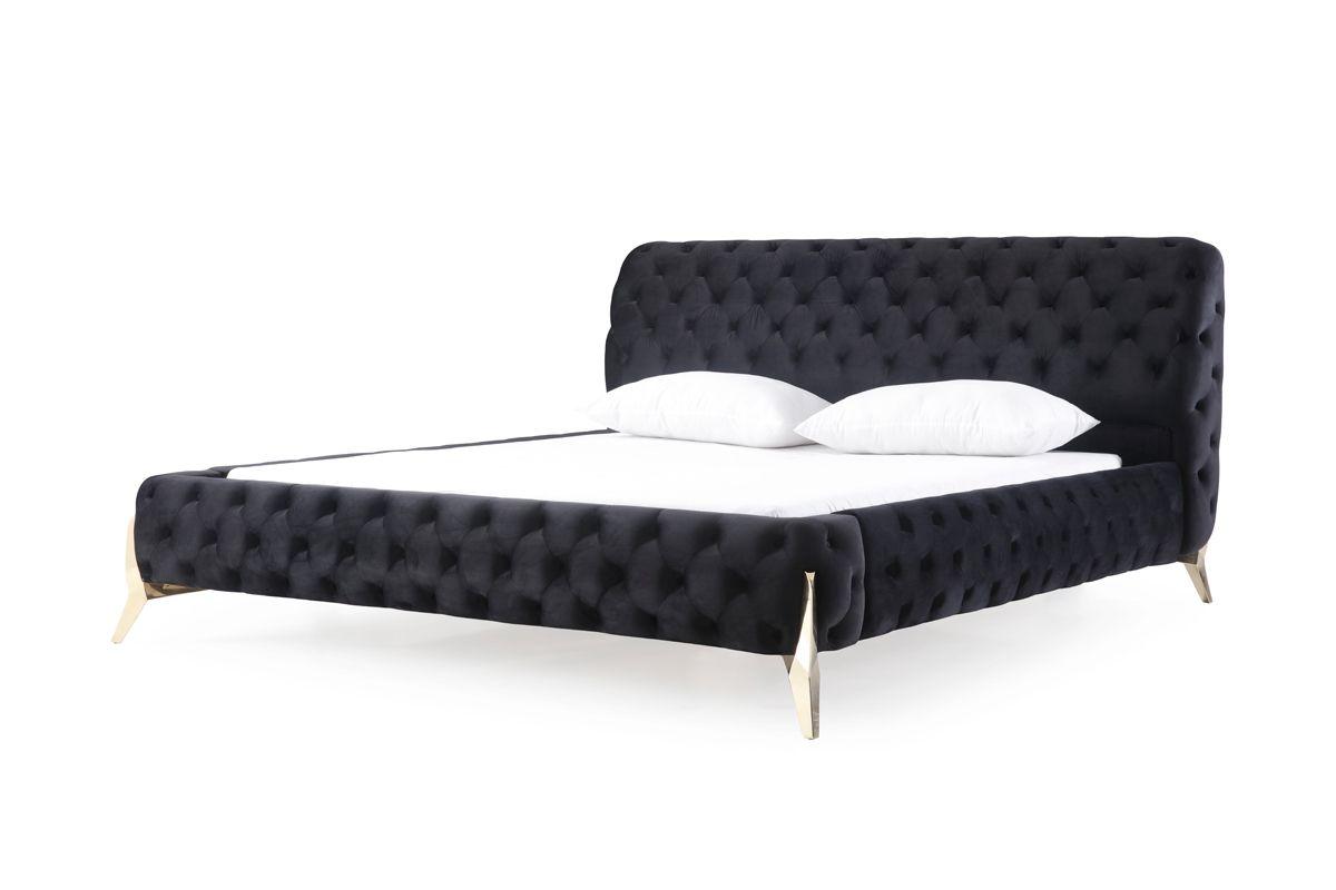 

    
Modern Black Velvet & Gold King Size Panel Bed by VIG Modrest Legend
