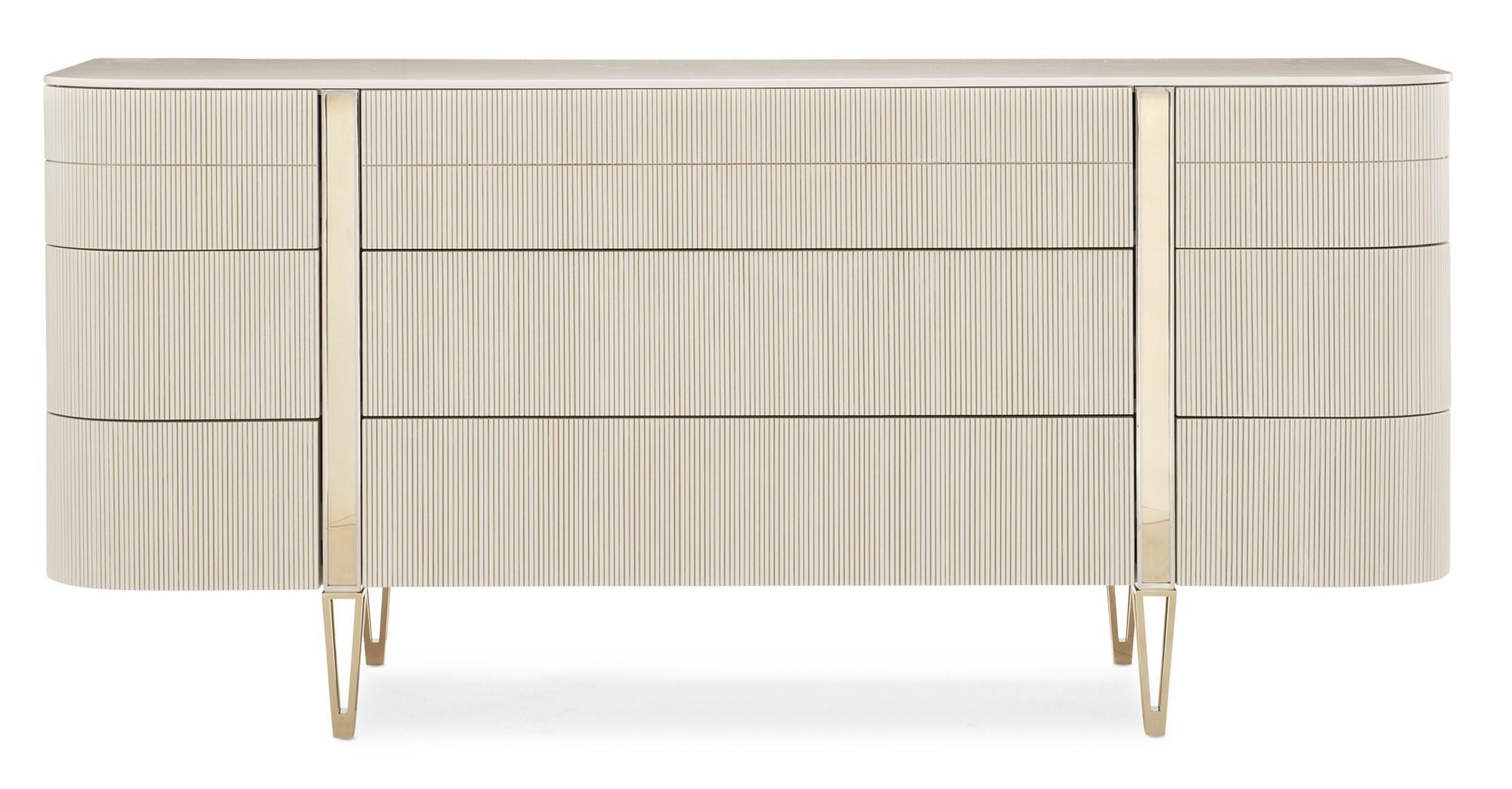 

    
Caracole LOVE AT FIRST SIGHT Dresser Pearl/Gold CLA-019-031
