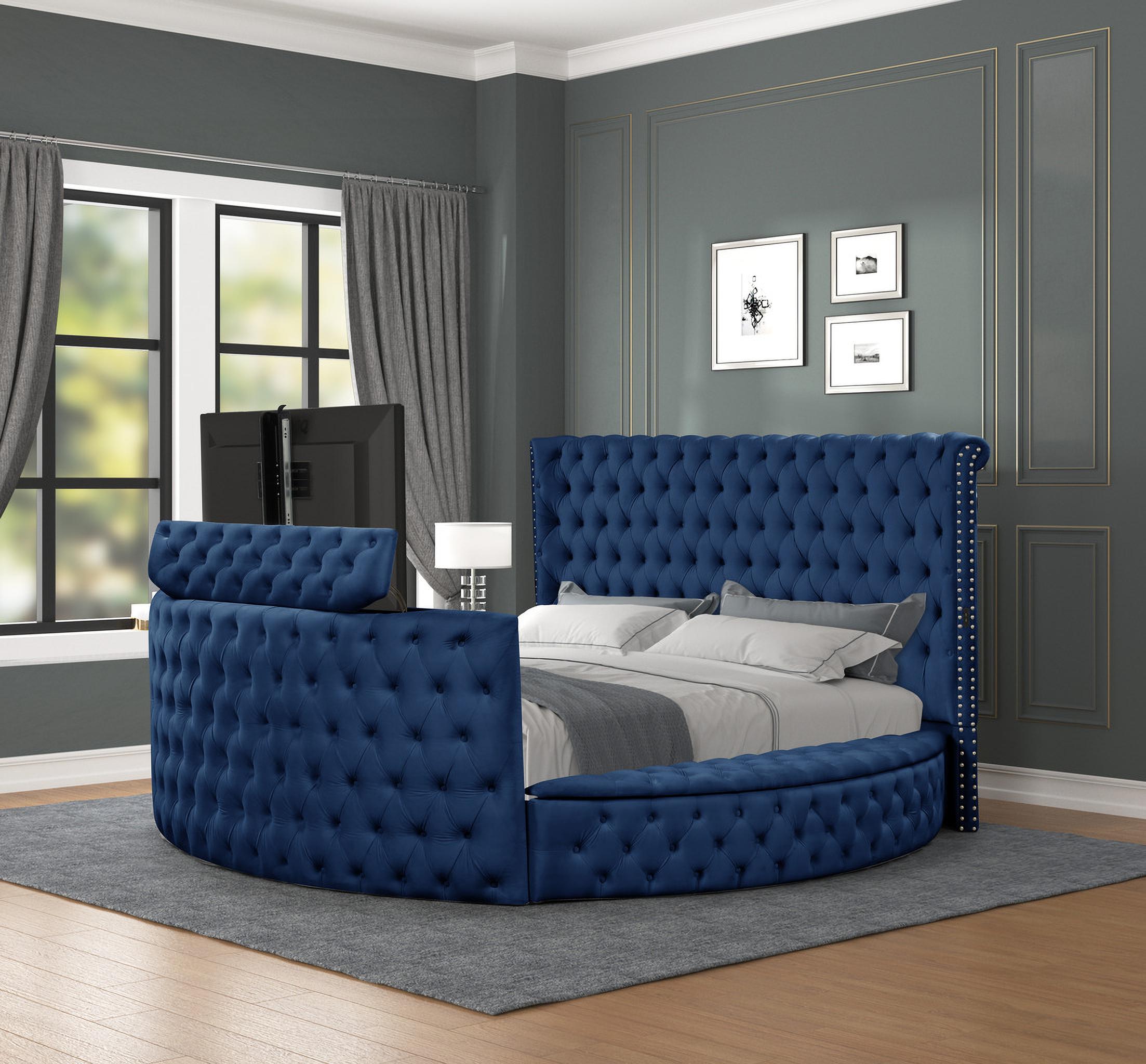 

    
Maya Queen Bed Made with Wood In Navy Galaxy Home Modern
