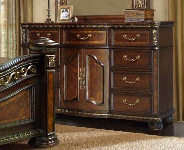 

    
Antique Brass Cherry Wood 9 Drawer Dresser Traditional B163 McFerran
