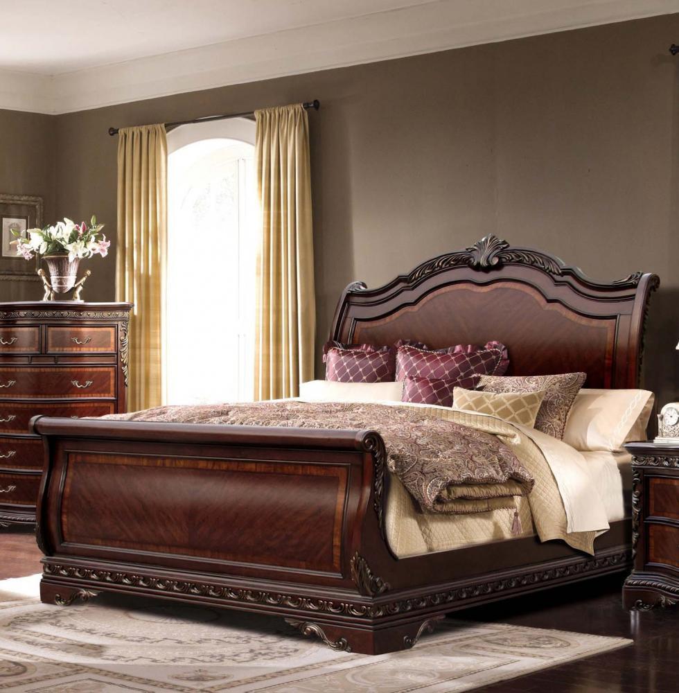 

    
Bella Traditional Rich Walnut King Size Sleigh Bedroom Set 5 Pcs McFerran B188
