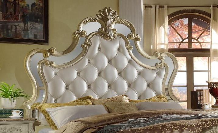 

    
McFerran B8305 Antique White Glamour Crystal Tufted Headboard California King Panel Bed
