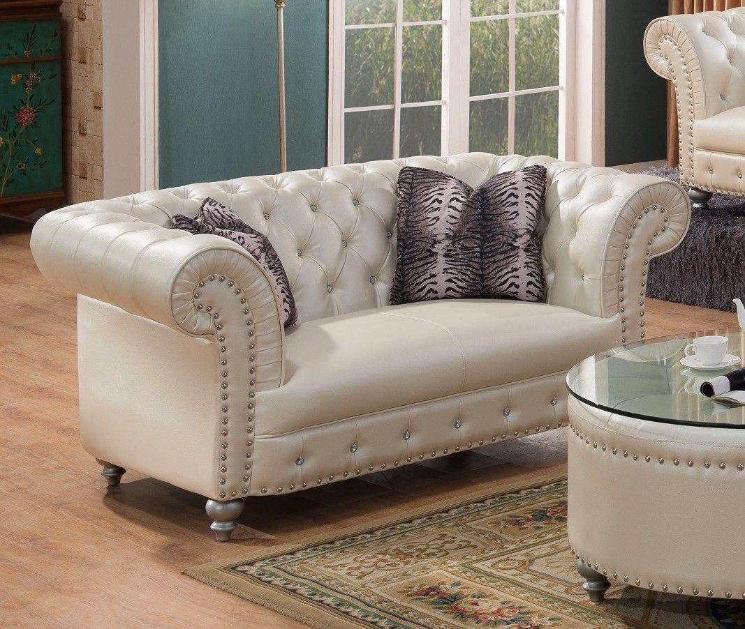 

    
McFerran Furniture SF1708-S Sofa Loveseat and Chair Set Beige SF1708-S-SET-3
