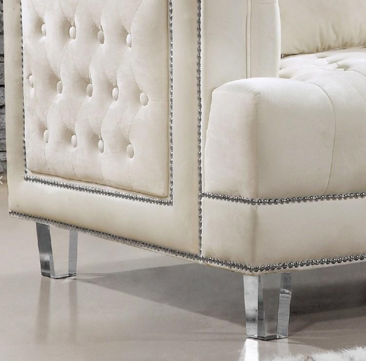 

        
Meridian Furniture 609 Lucas Cream Sofa Cream Velvet 00647899945038
