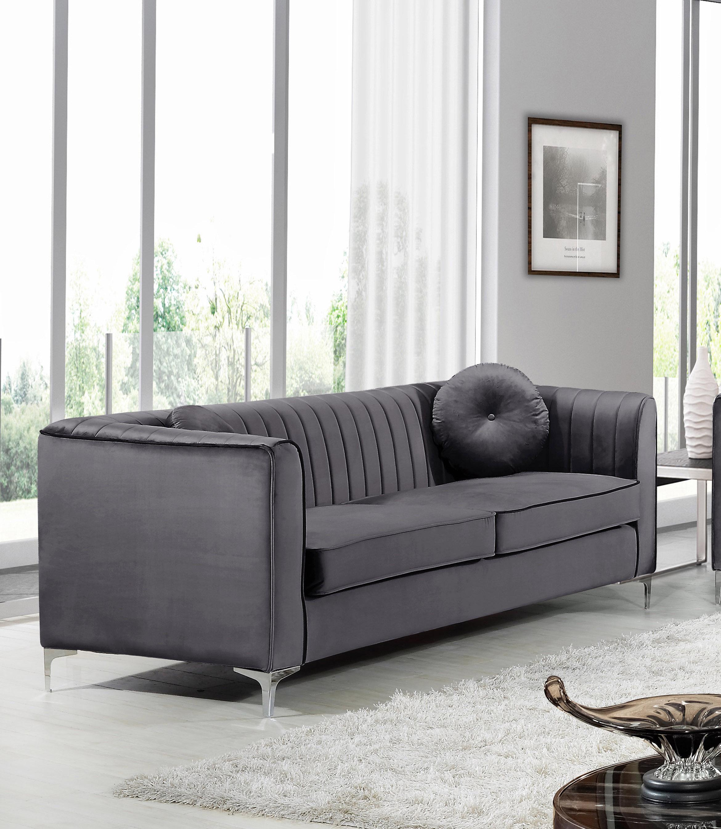 

        
Meridian Furniture Isabelle 612Grey-S Sofa Gray Velvet 647899945151
