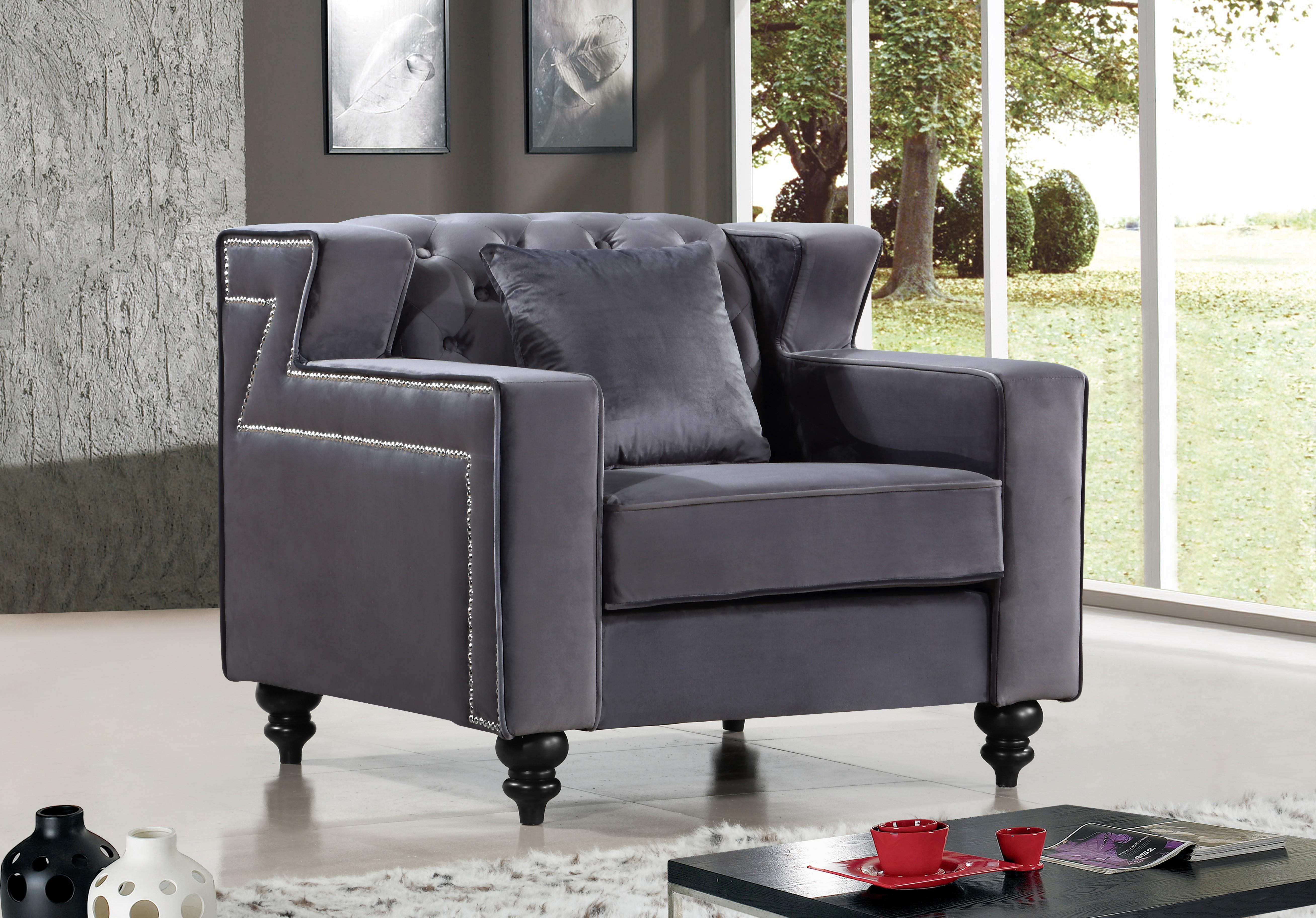 

                    
Buy Meridian Furniture 616 Harley Grey Velvet Tufted Sofa Loveseat & Chair Set 3Pcs
