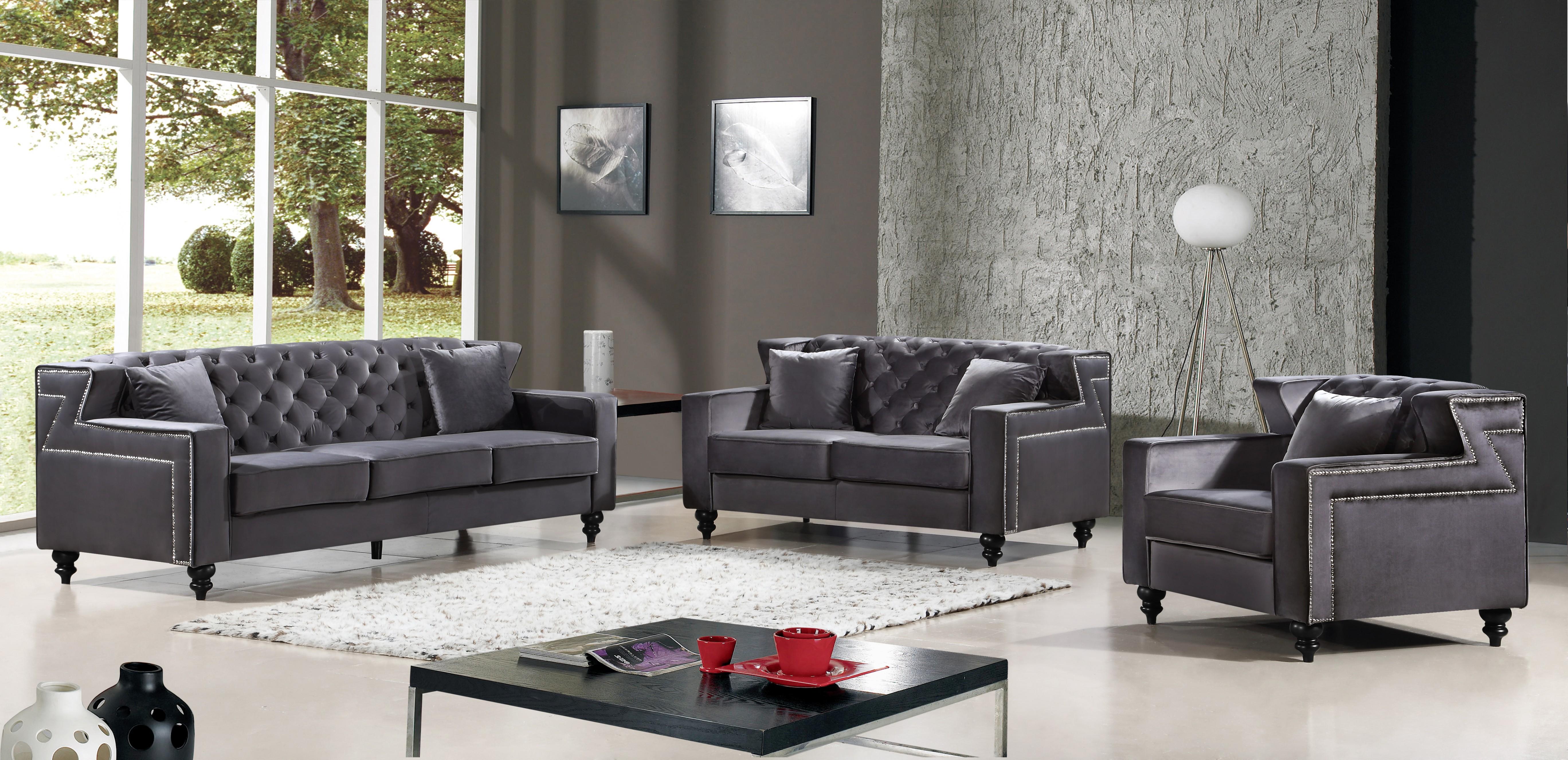 

    
Meridian Furniture 616 Harley Grey Velvet Tufted Sofa Loveseat & Chair Set 3Pcs
