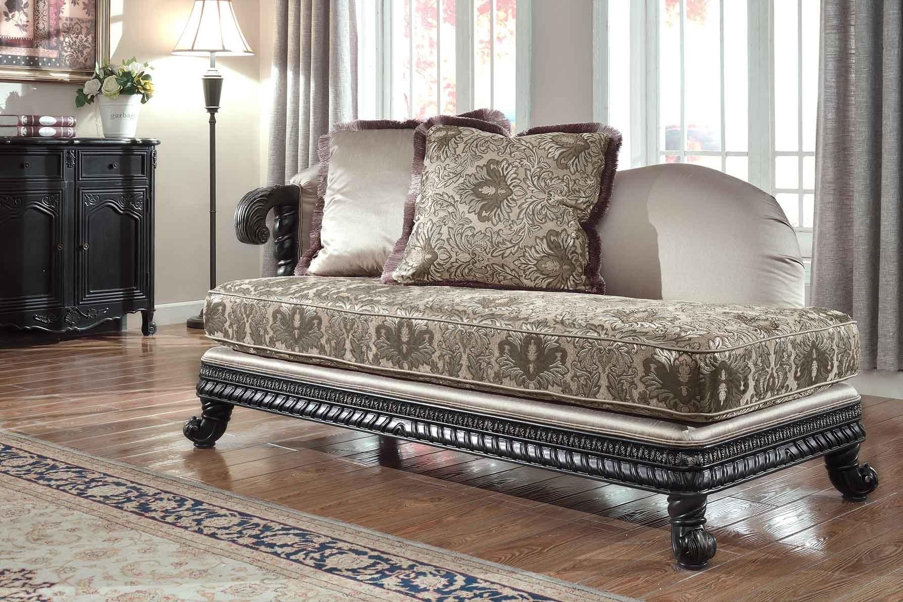 

    
Chaise Carved Wood Traditional Classic Meridian Furniture 618 Florence
