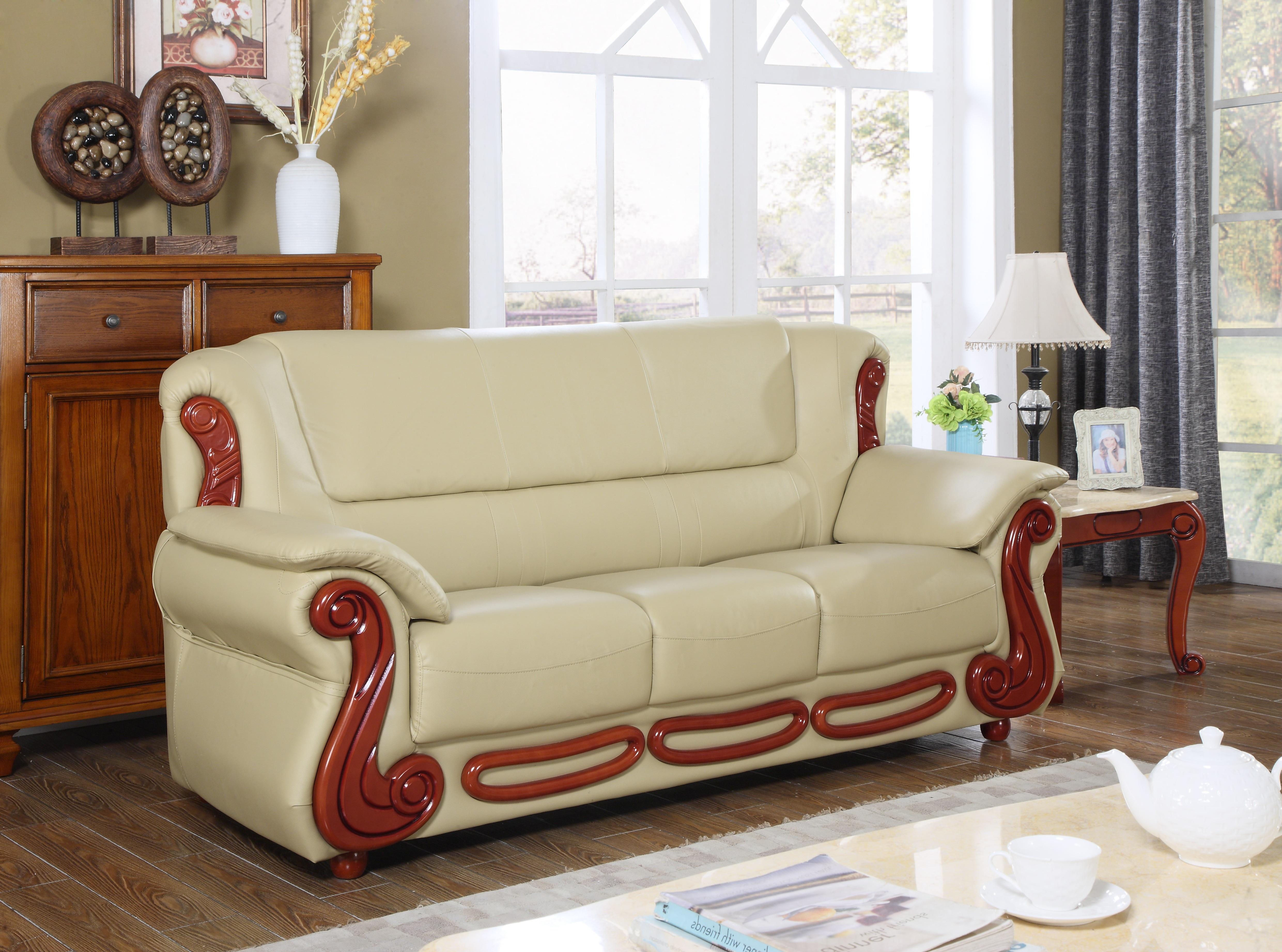 

    
Meridian 632 Bella Khaki Bonded Leather Living Room Sofa Traditional Classic
