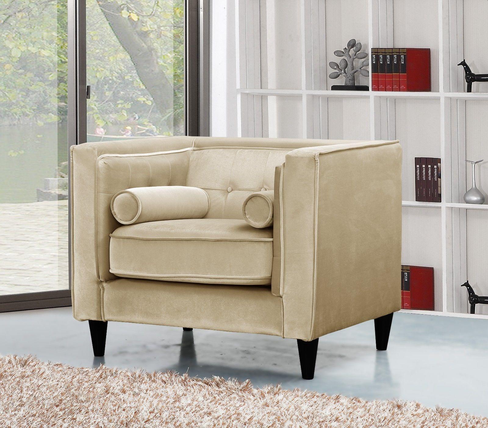 

        
00635963990688Beige Velvet Sofa Loveseat & Chair Set 3Pcs Modern Meridian Furniture 642 Taylor
