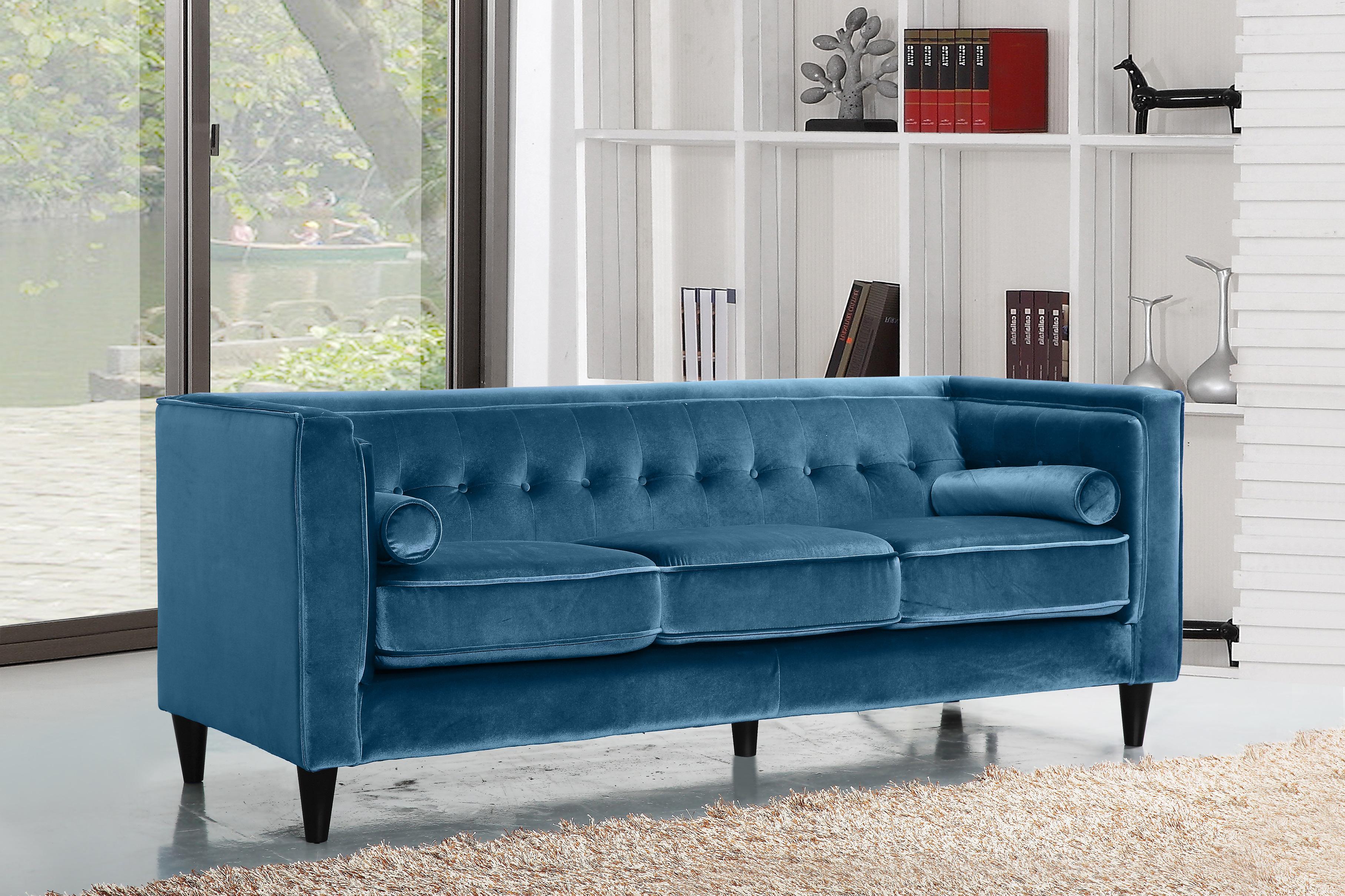 

    
Light Blue Velvet Sofa & Loveseat Set 2Pcs Modern Meridian Furniture 642 Taylor
