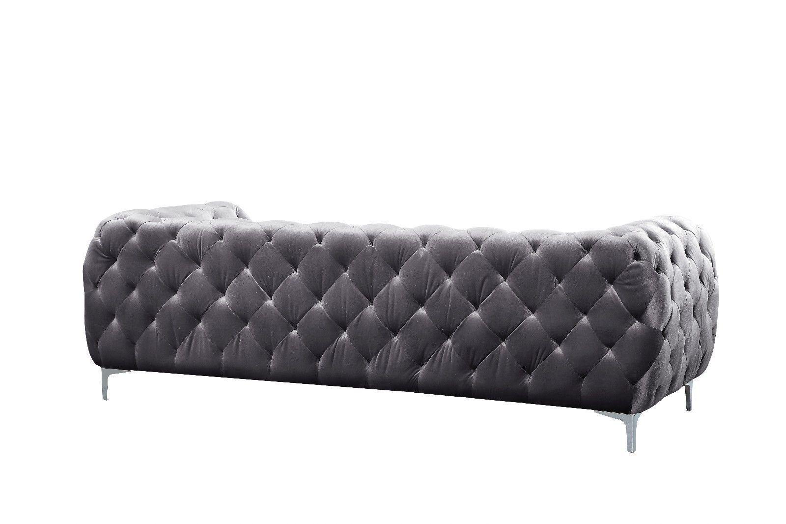 

    
Meridian Furniture Mercer 646GRY-S Sofa Gray 646GRY-S
