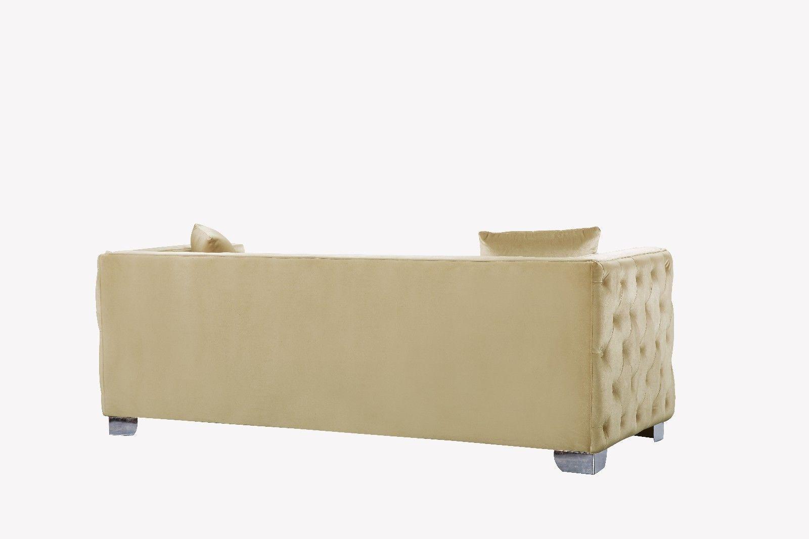 

    
648BE-Set-2 Meridian Furniture Sofa Loveseat
