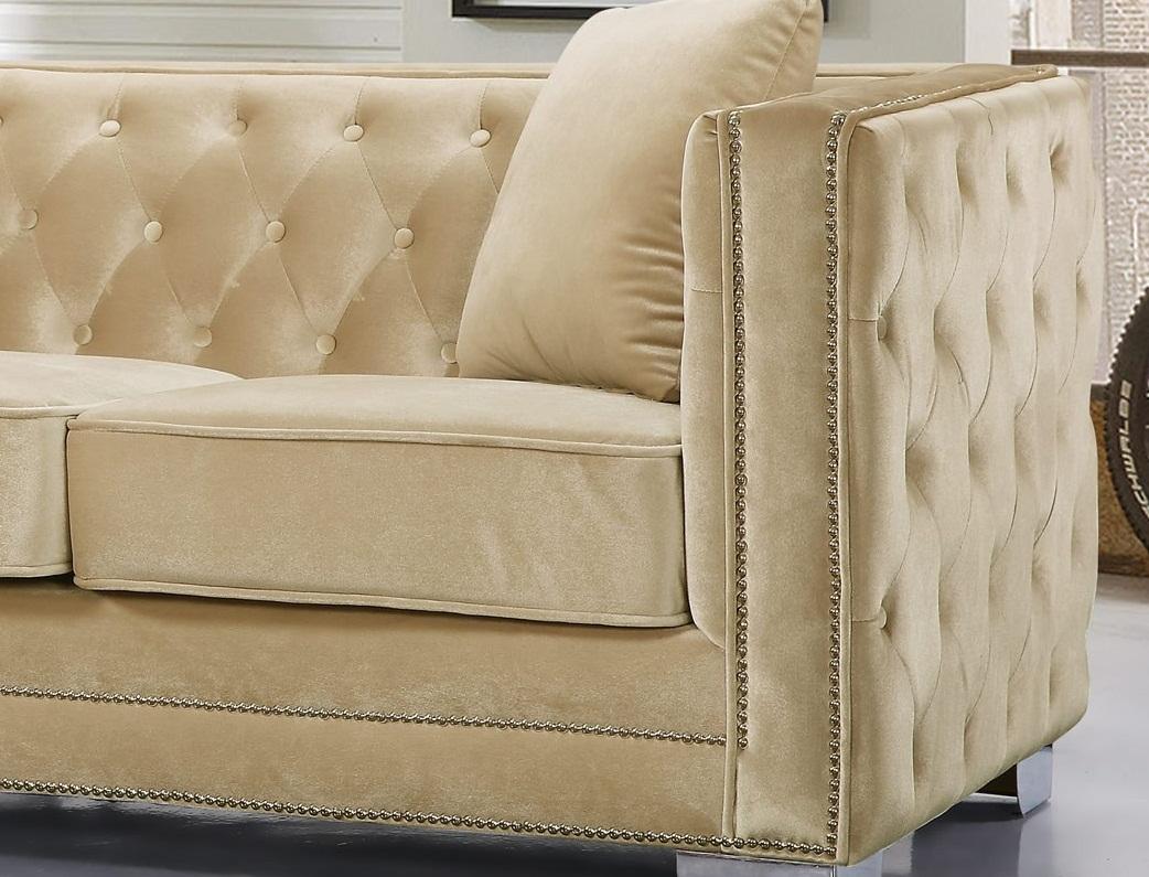 

    
Reese Sofa Loveseat and Chair Set
