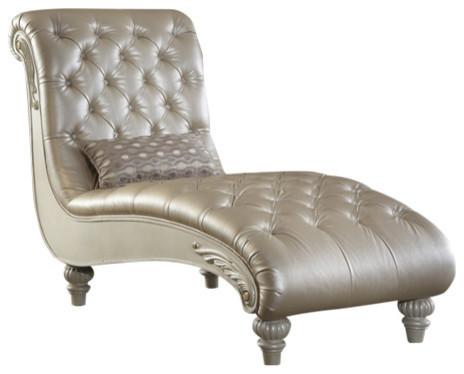

    
Meridian 652 Marquee Pearl White Living Room Chaise Traditional Classic
