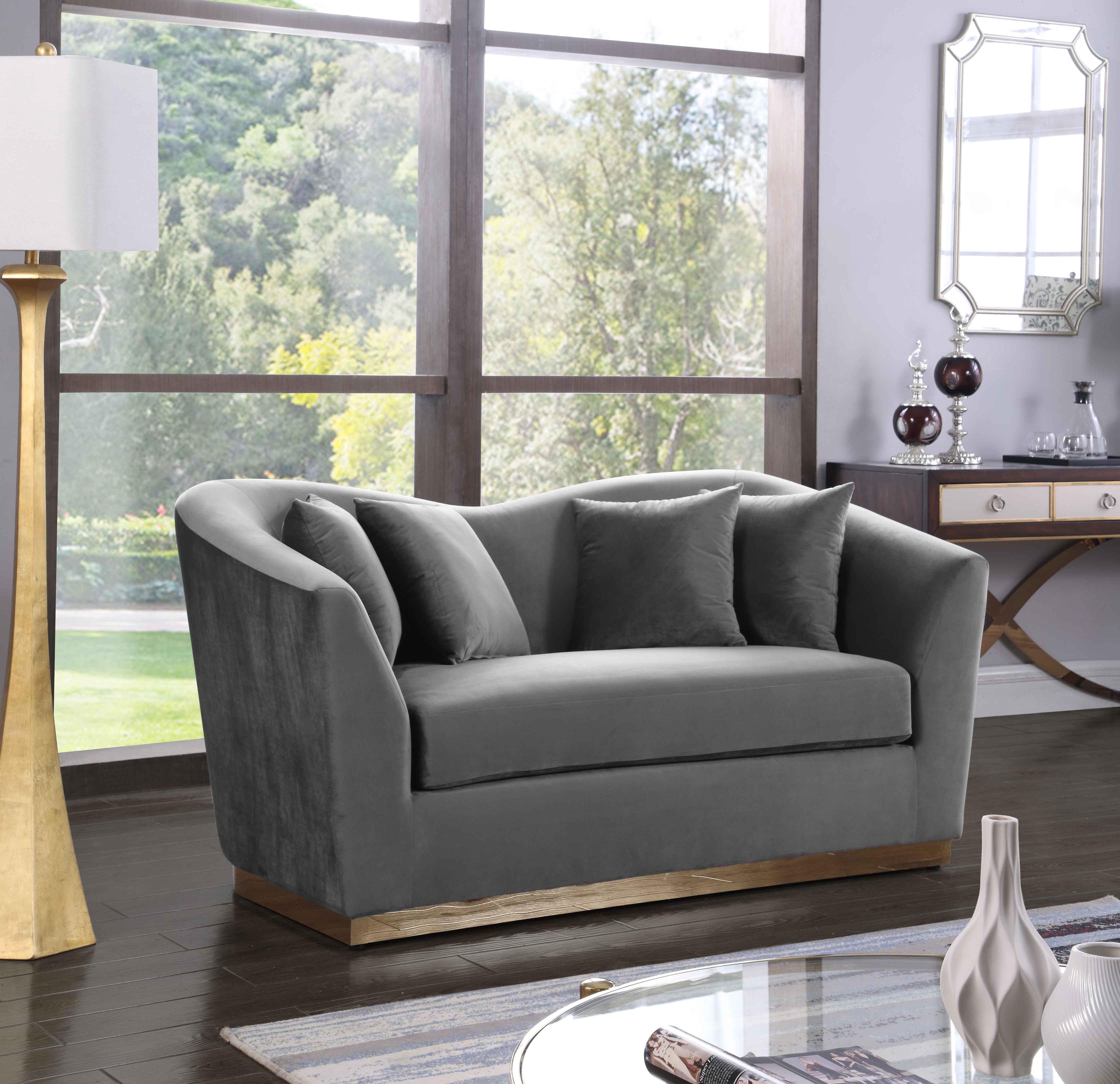 

    
Meridian Furniture Arabella 617Grey-S-Set-2 Sofa Set Gray 617Grey-S-Set-2
