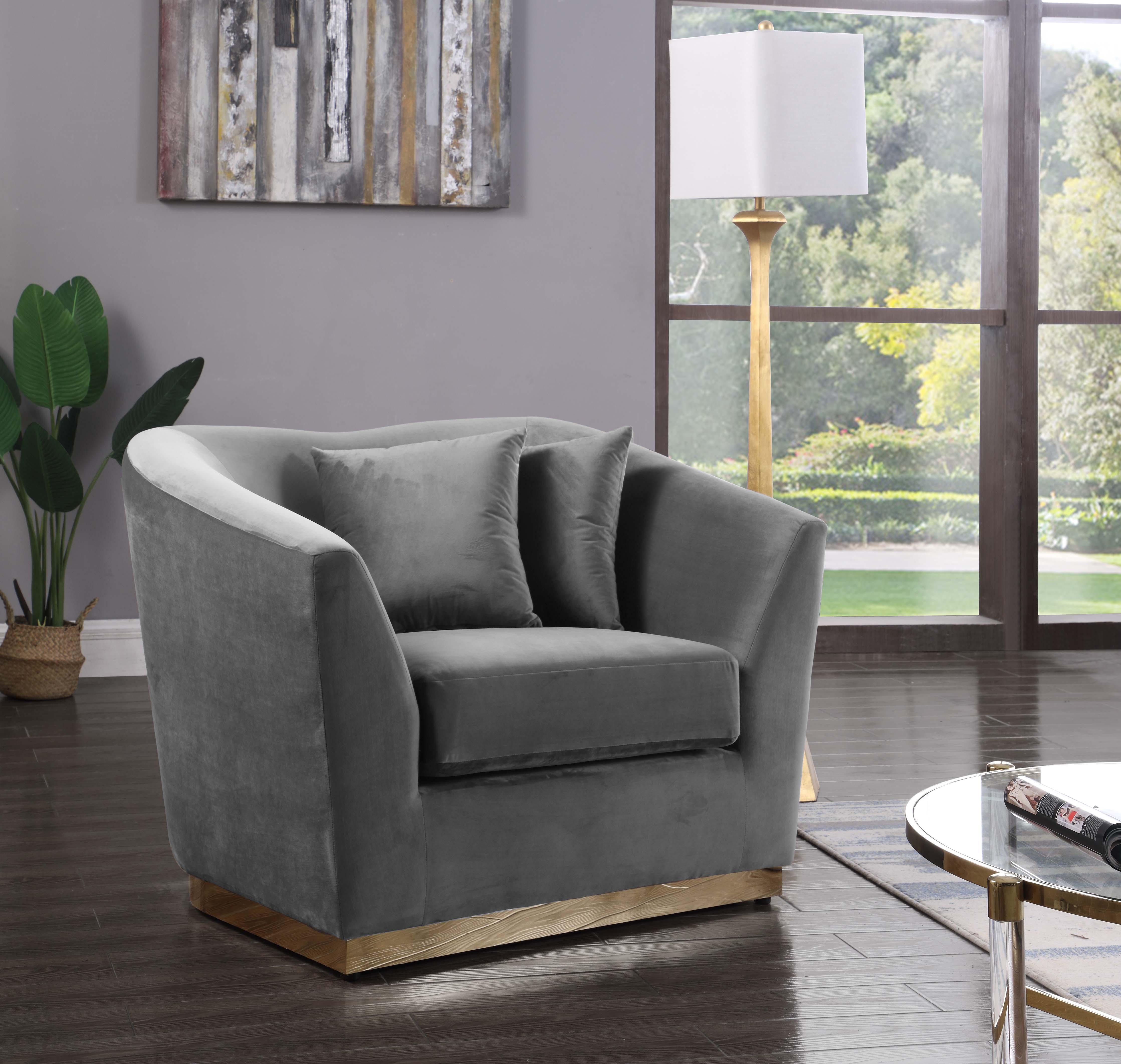 

        
Meridian Furniture Arabella 617Grey-S-Set-3 Sofa Set Gray Soft Velvet 00647899950162

