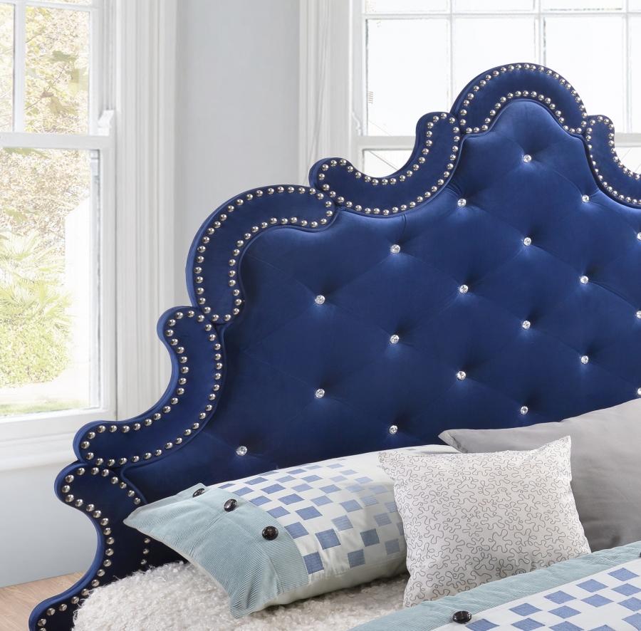 

                    
Buy Meridian Caroline Queen Size Bedroom Set 5Pcs in Navy Velvet Contemporary
