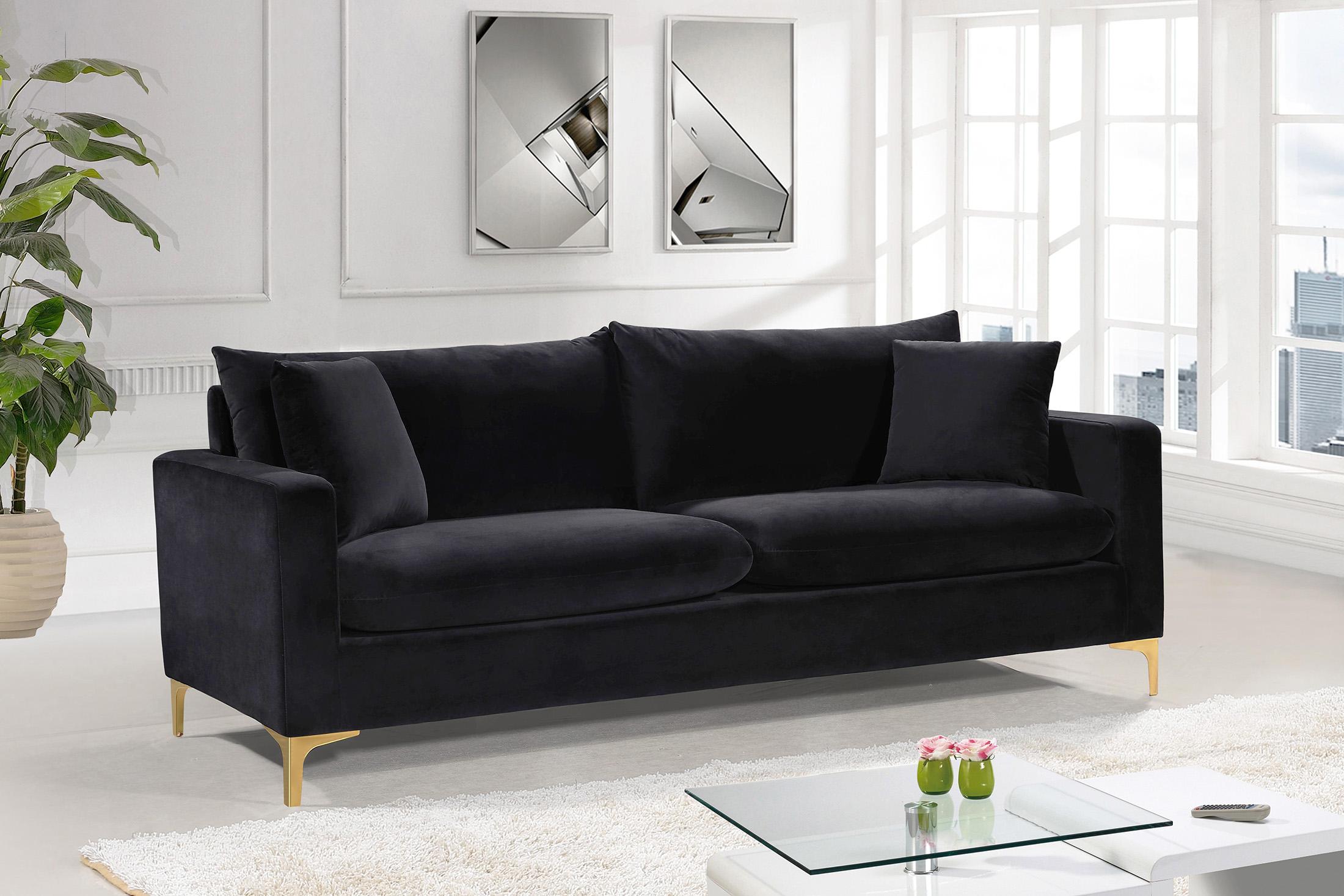 

    
633Black-S-Set-2 Glam Black Velvet Sofa Set 2Pcs 633Black-S Naomi Meridian Modern Contemporary
