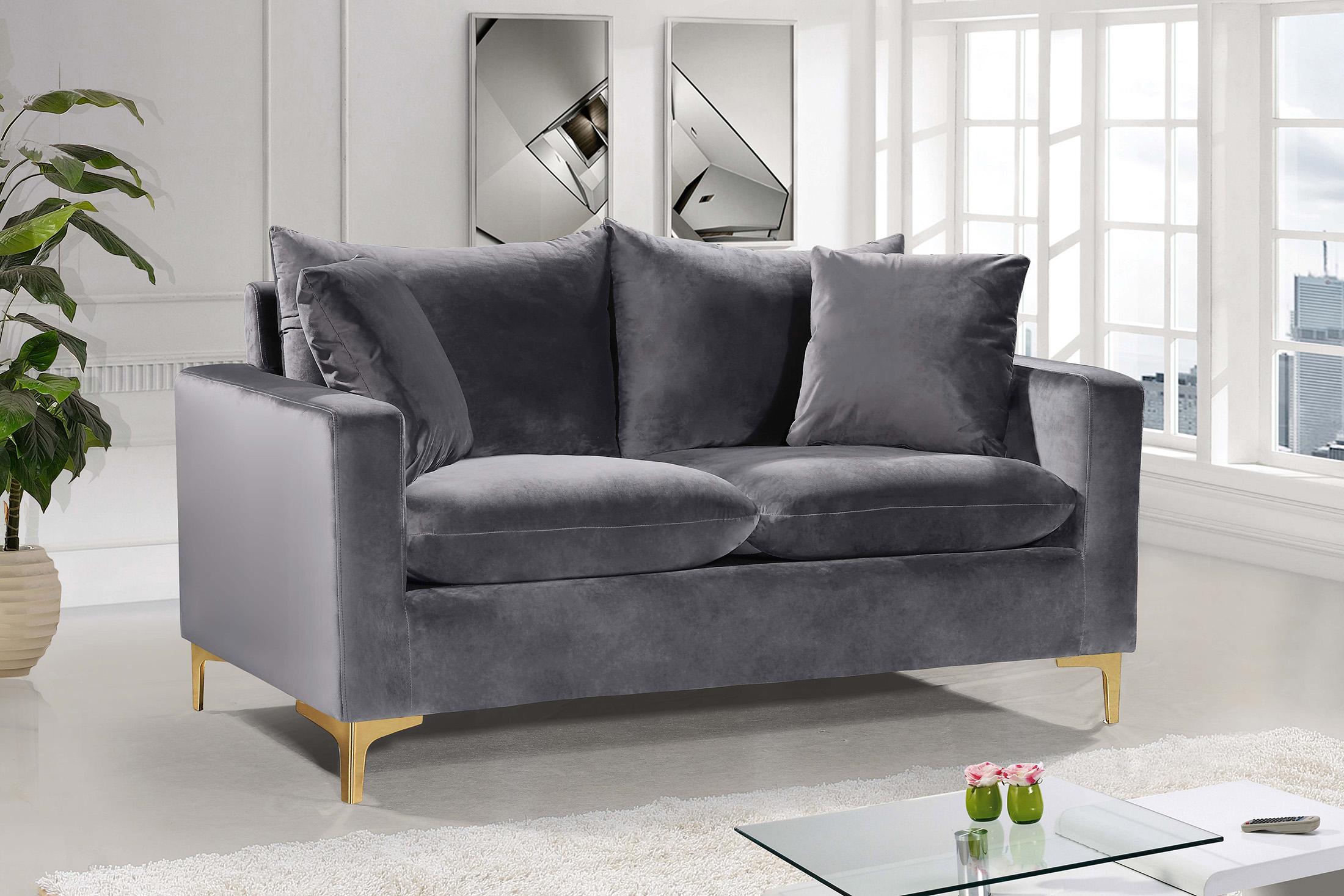 

                    
Meridian Furniture Naomi 633Grey-S-Set-3 Sofa Set Gray Velvet Purchase 
