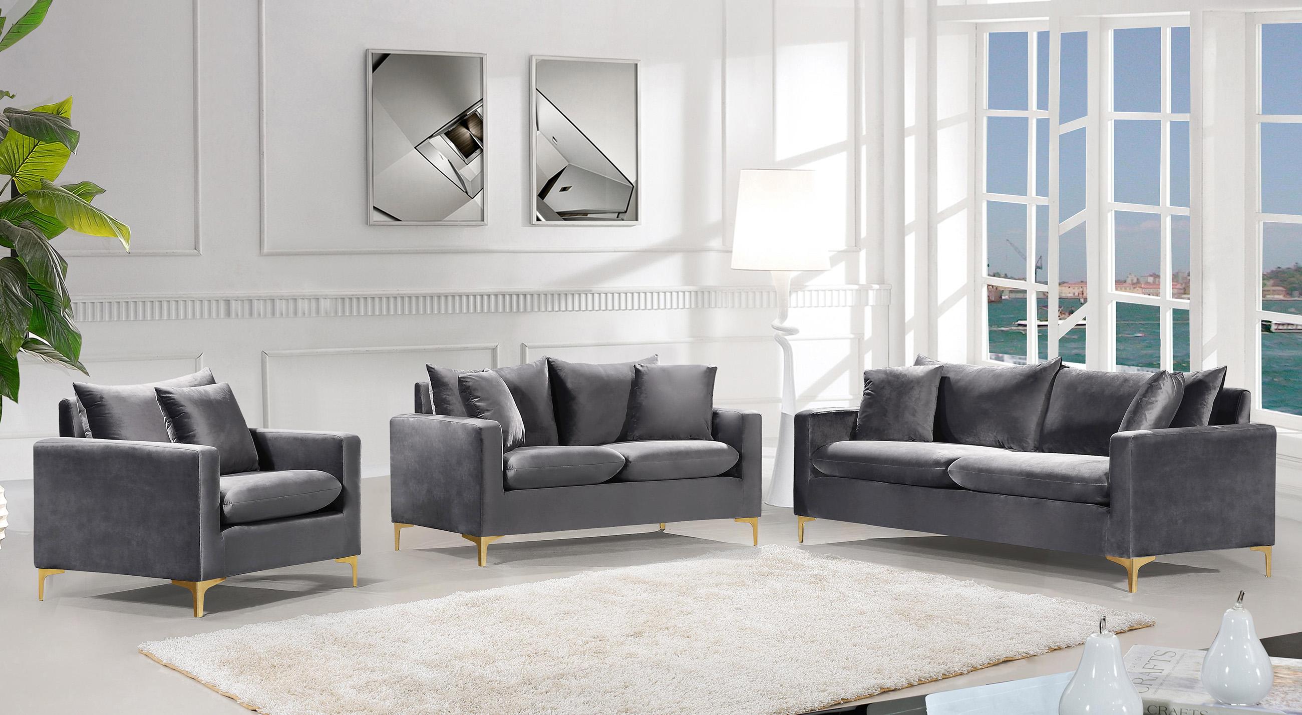 

    
633Grey-S Glam Grey Velvet Sofa 633Grey-S Naomi Meridian Modern Contemporary
