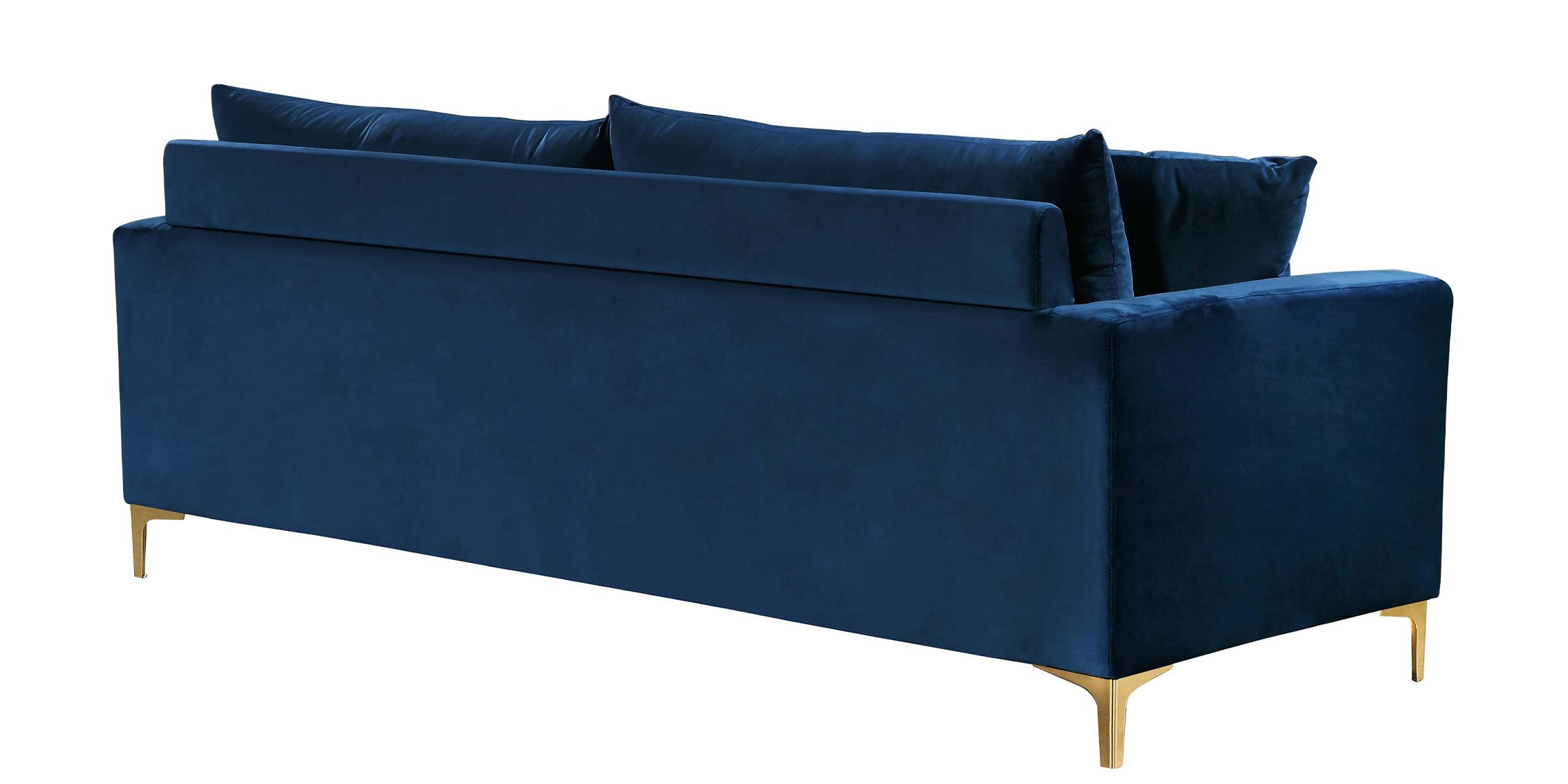

        
Meridian Furniture Naomi 633Navy-S-Set-3 Sofa Set Navy blue Velvet 647899951060
