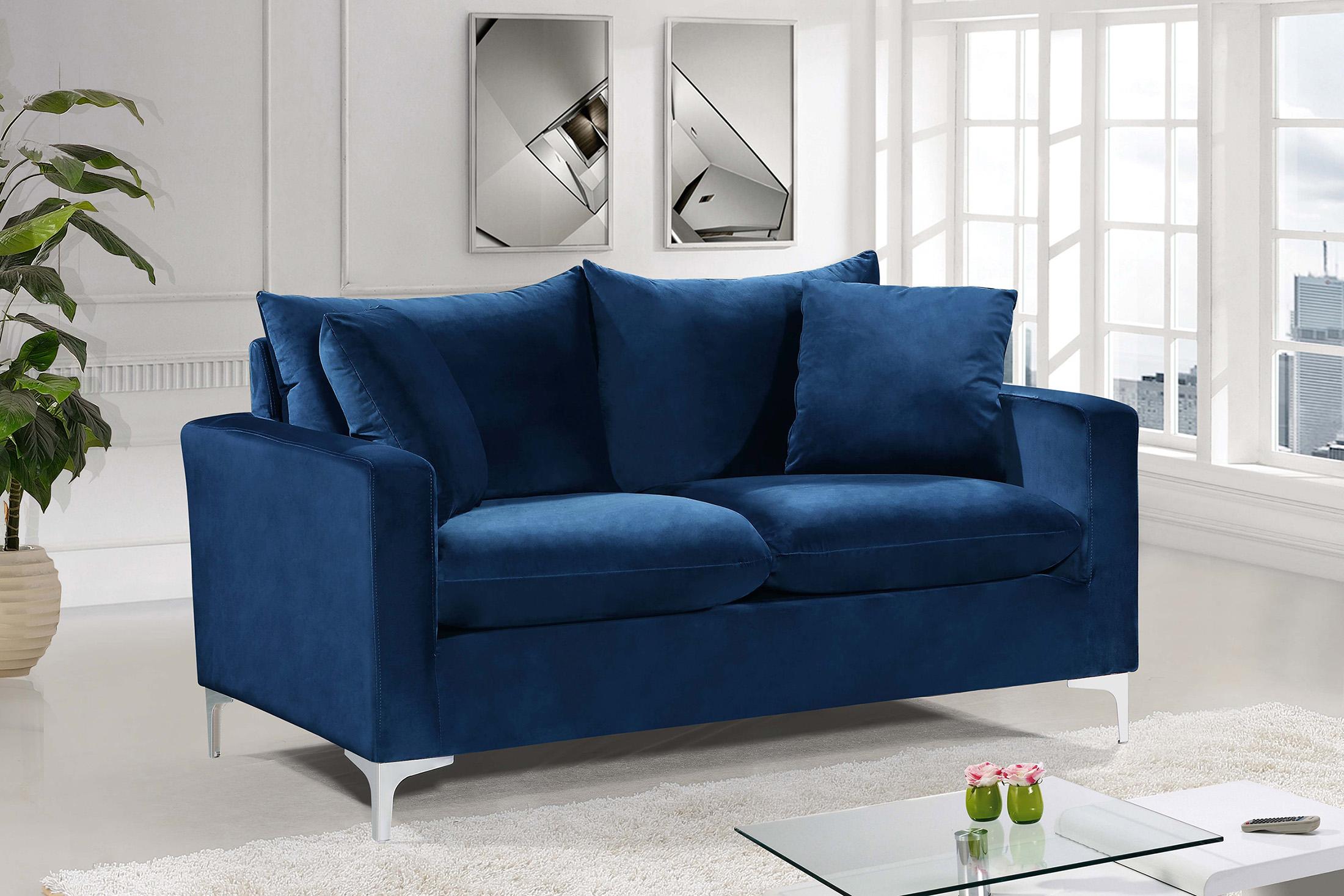 

    
Meridian Furniture Naomi 633Navy-S-Set-2 Sofa Set Navy blue 633Navy-S-Set-2

