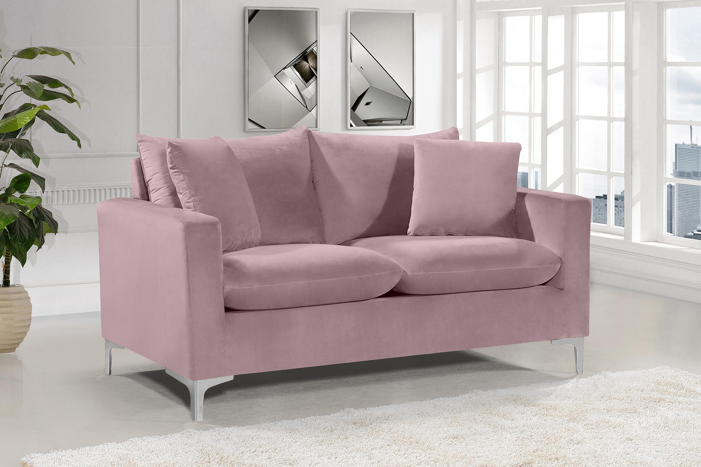 

    
633Pink-S-Set-3 Meridian Furniture Sofa Set
