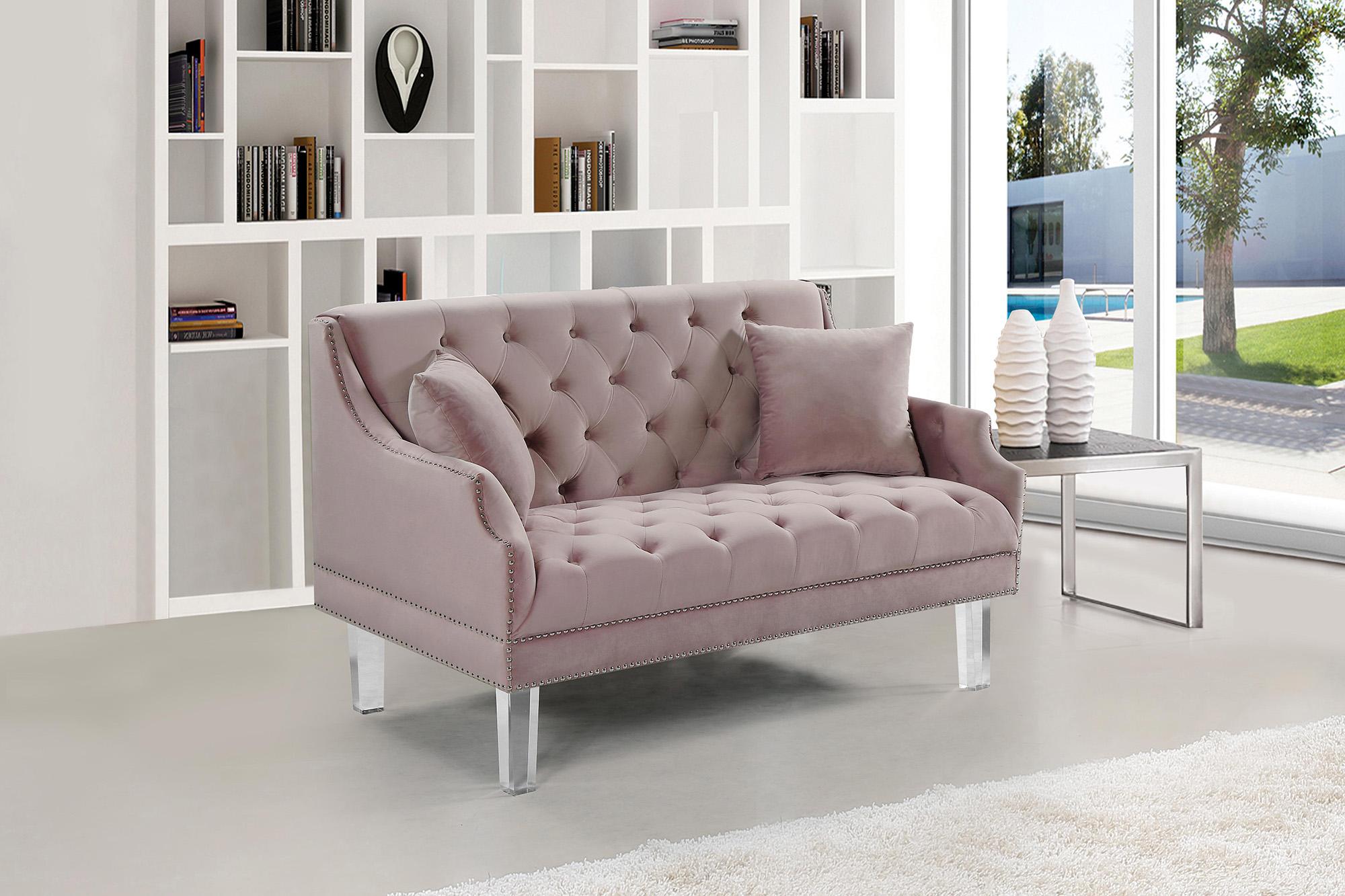 

    
Meridian Furniture 635  Roxy Sofa Set Pink 635Pink-Set-3
