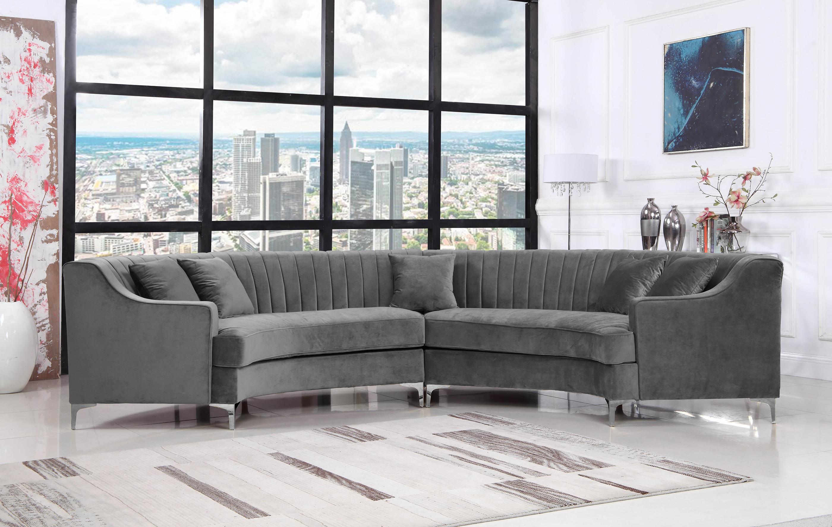 

    
Meridian Furniture JACKSON 673Grey Sectional Sofa Gray 673Grey-Sectional
