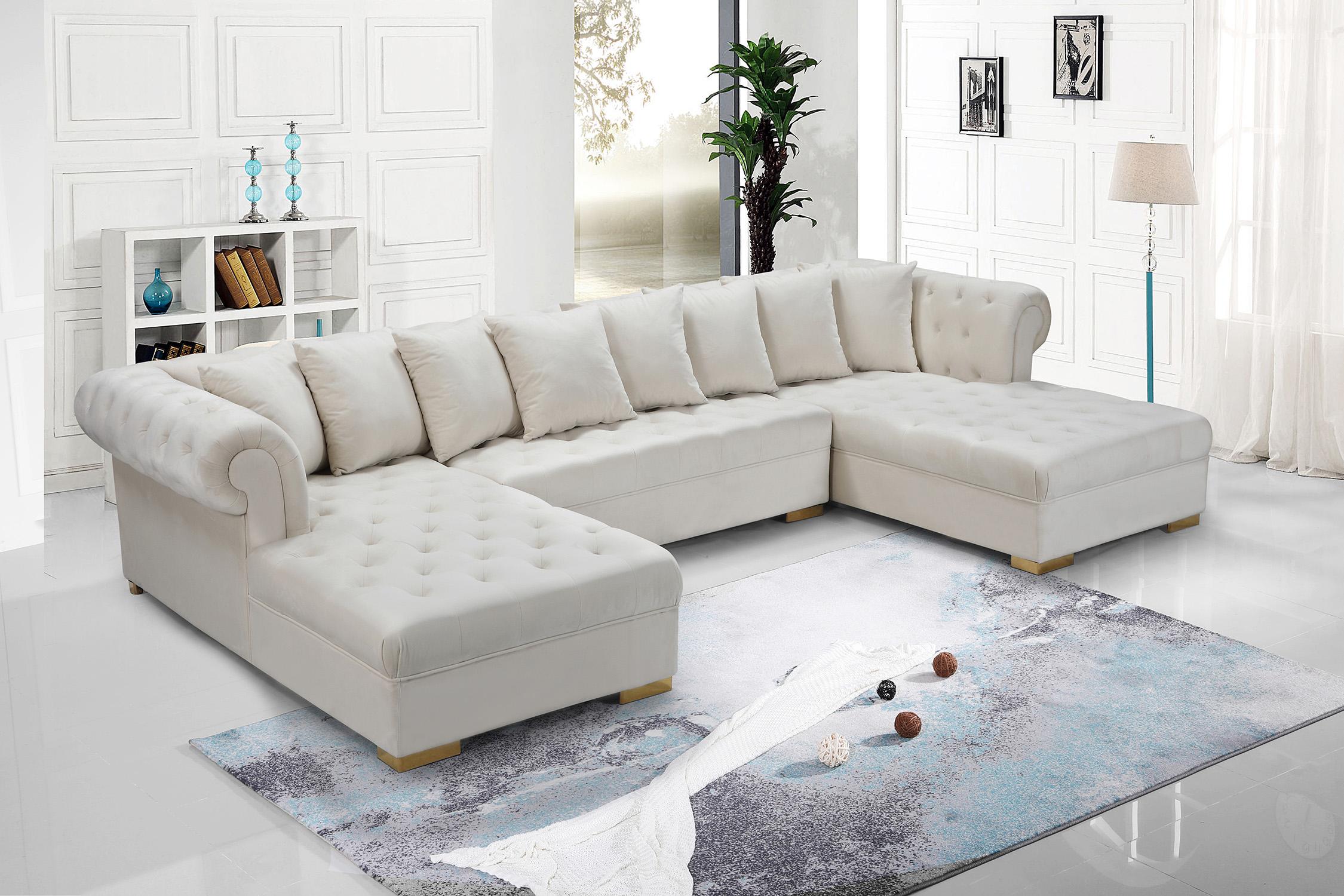

    
698Cream-Sectional Meridian Furniture Sectional Sofa
