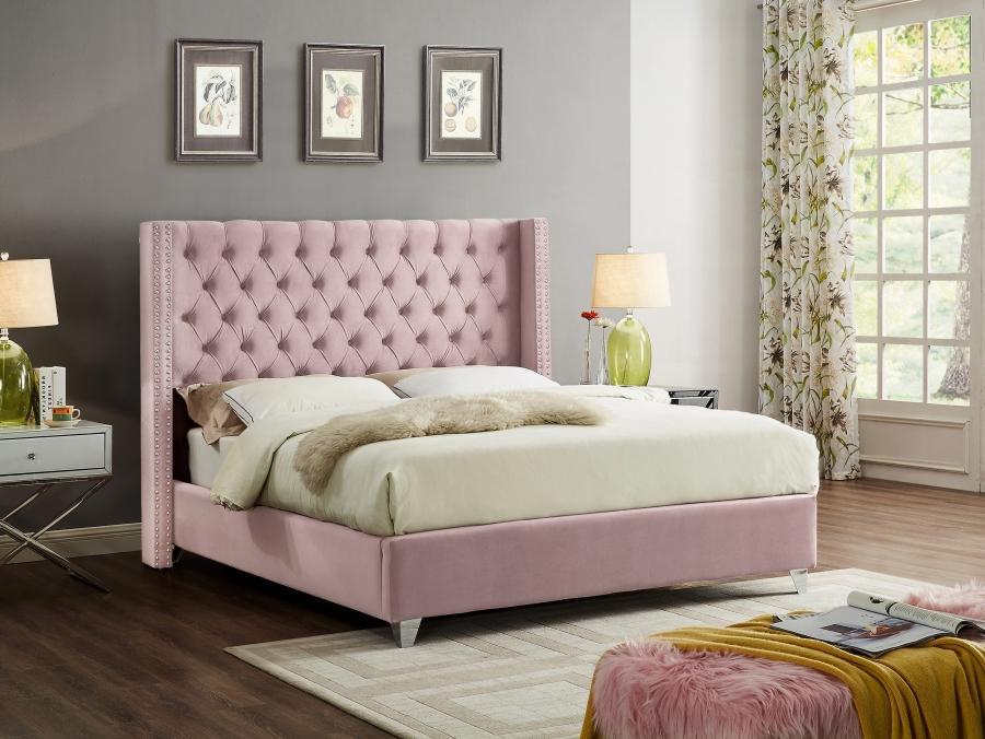 

    
Pink Velvet Full Platform Bed AidenPink-F Meridian Contemporary Modern
