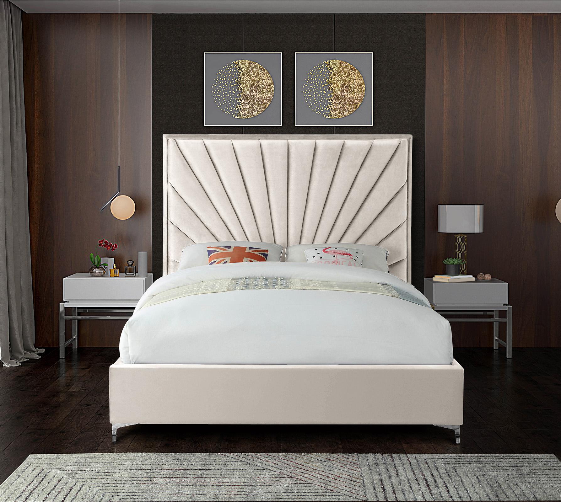 

    
Meridian Furniture ECLIPSE Cream-Q Platform Bed Cream EclipseCream-Q
